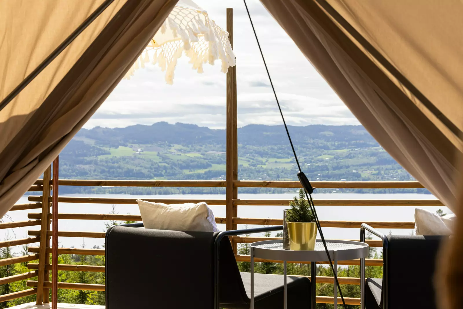 Mjøsli Glamping - 30 min fra OSL - badstu - dusj - WiFi - kjøleskap