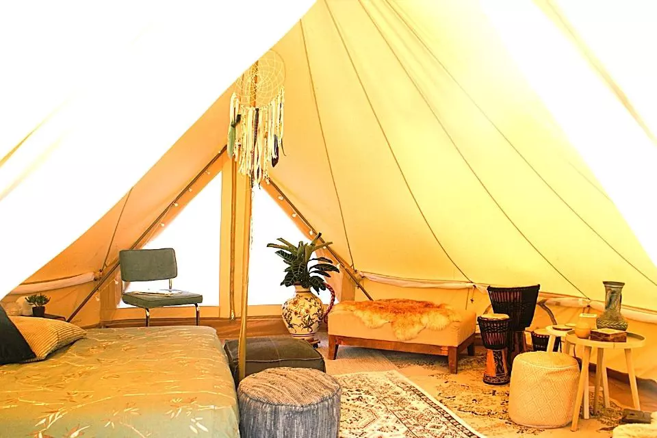 Sfeervolle Belltent bij de Maas 