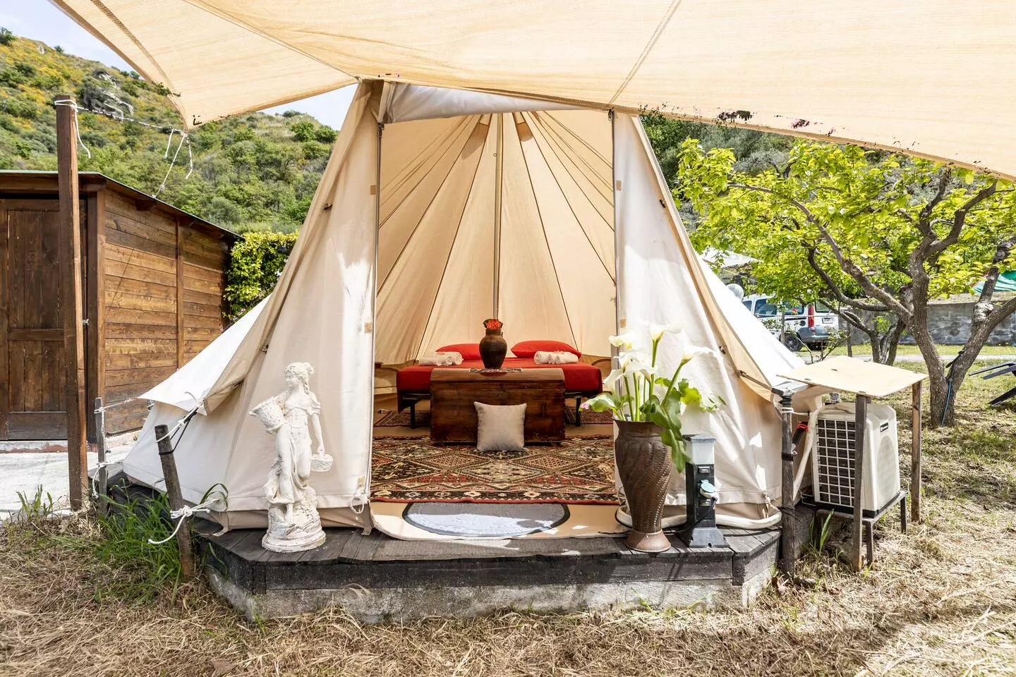 Glamping Rooms Gole Alcantara Lanternavacanze