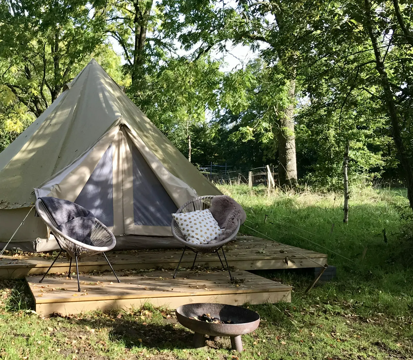 GlampCamp
