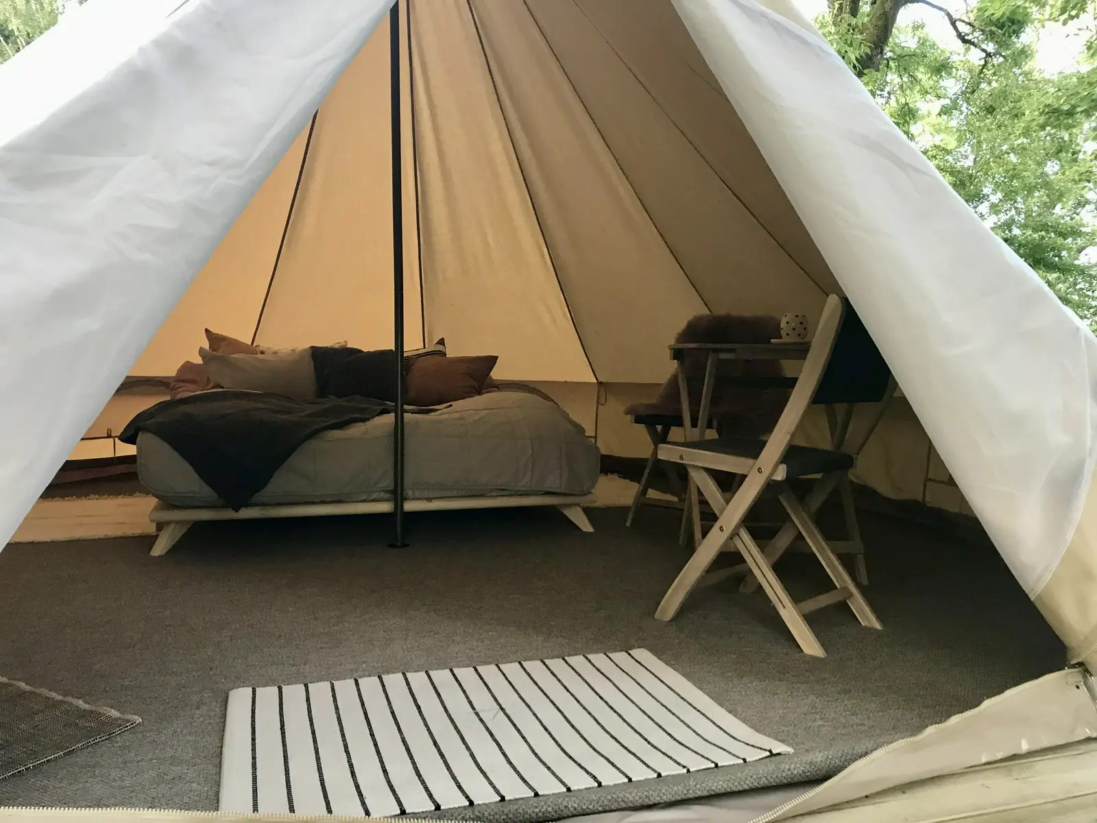 GlampCamp