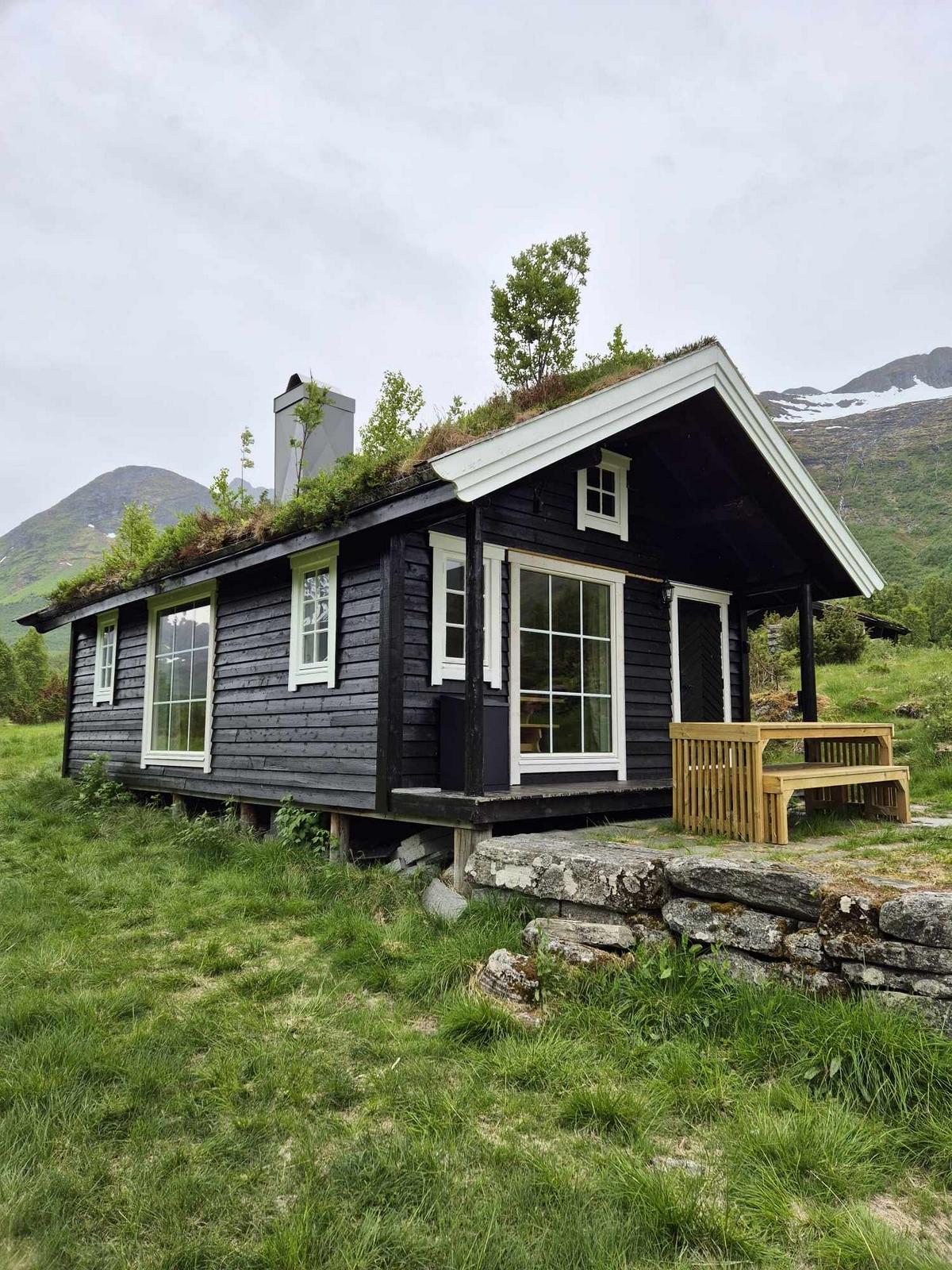 Unik hytte på Kvia i Rog