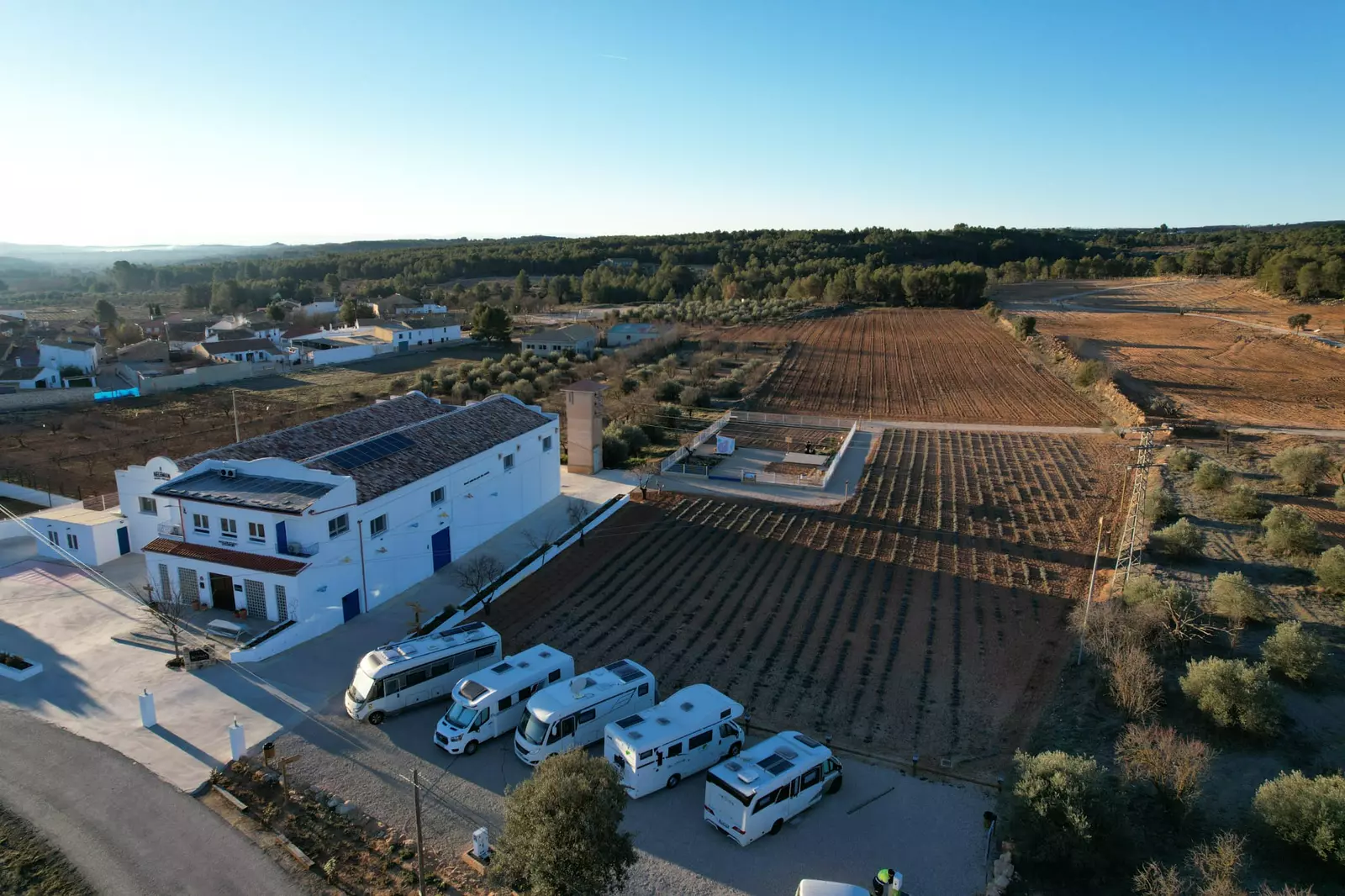 PARKING BODEGAS NELEMAN