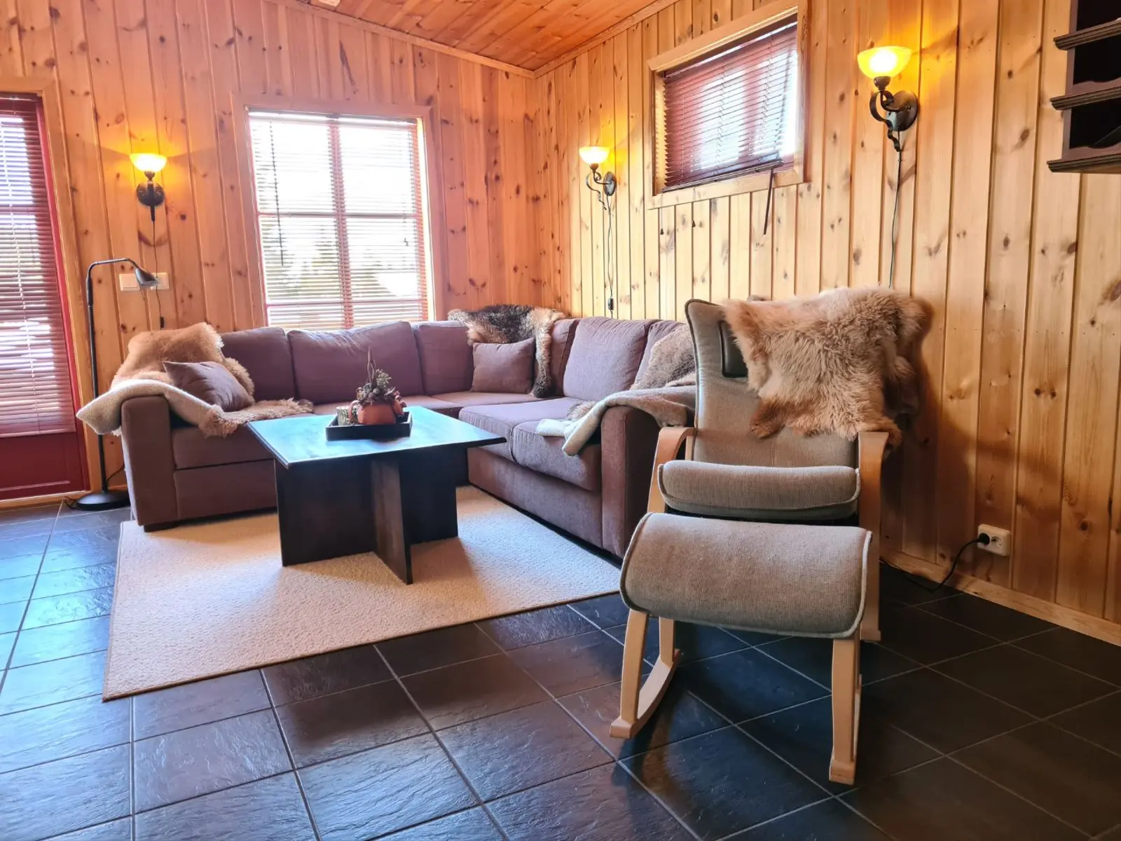 Cabin i Sjusjøen – Eftasvegen 64