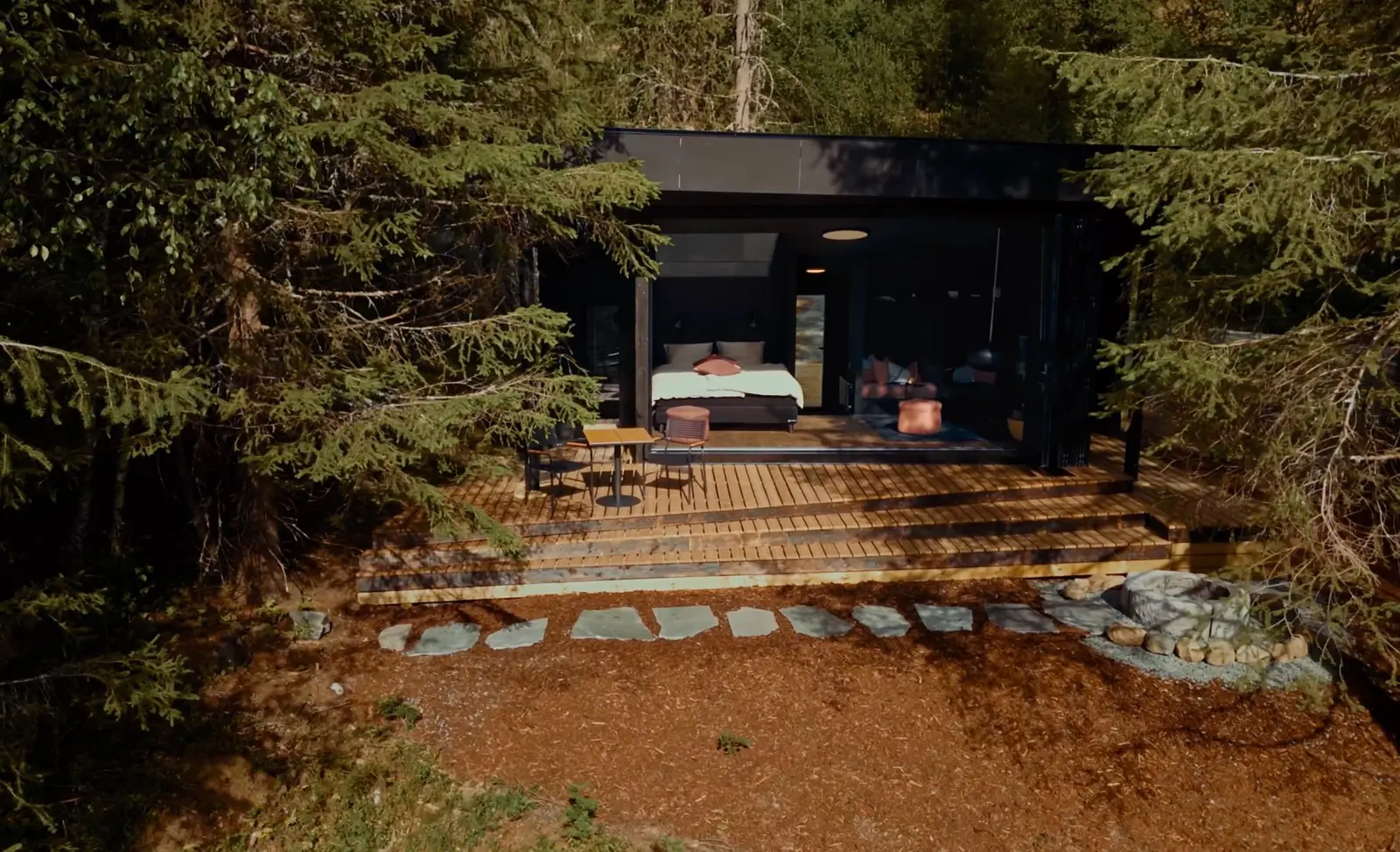 Glamping i Høydalsmo – Exhalation