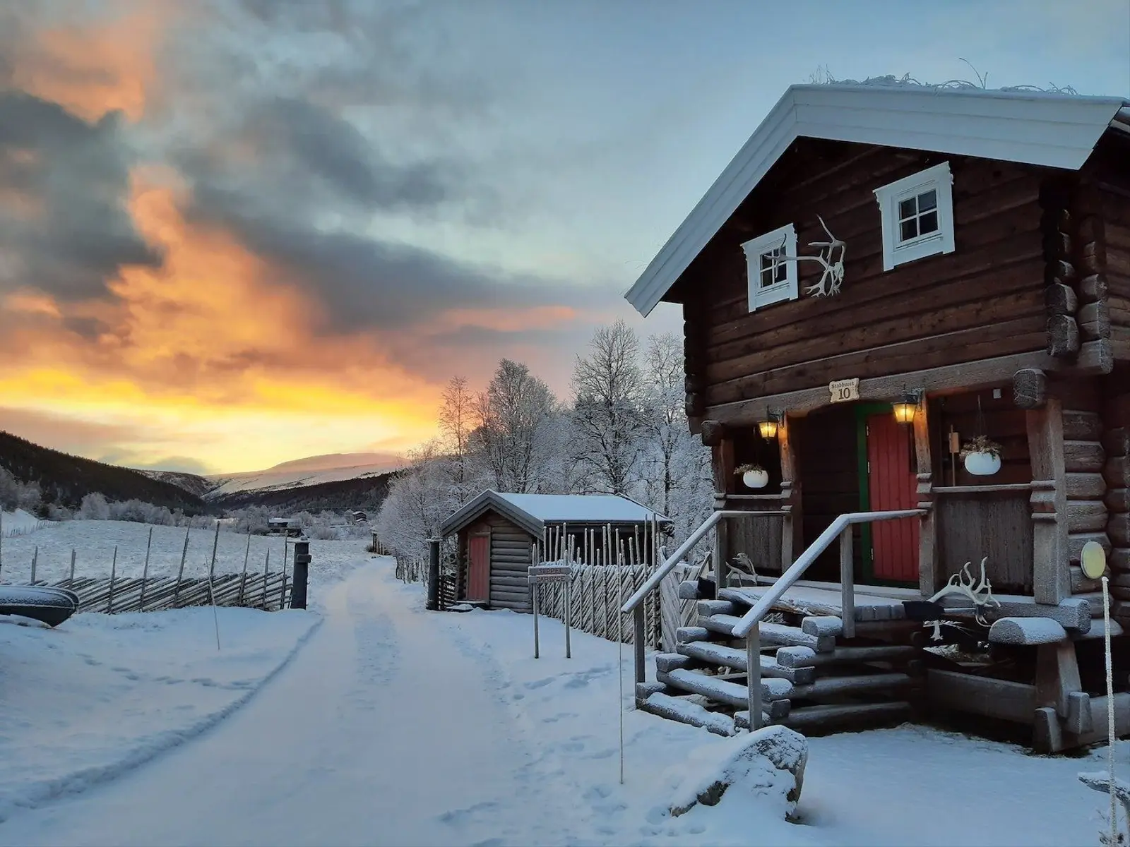 campspace_types.deserted i Sollia – Log cabin max 4 persons