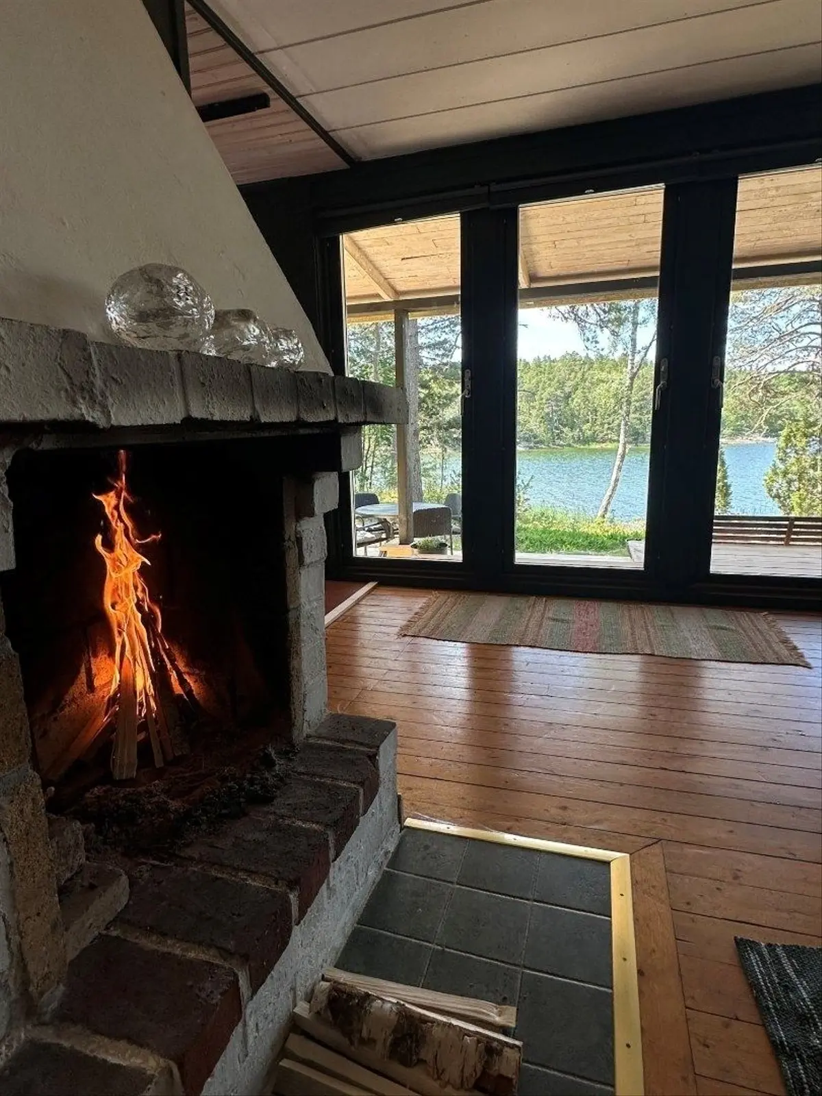 Glamping i Hållnäs – Stay in our Cabin