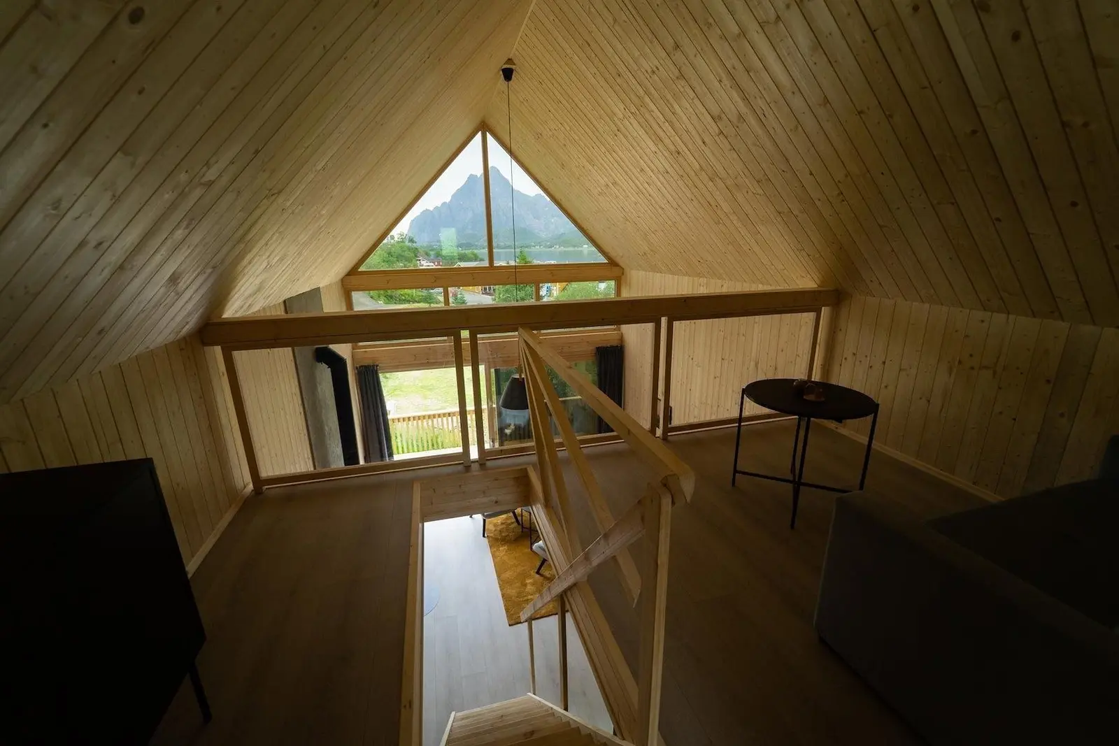 Cabin i Kabelvåg – Family Top Row – photo 11