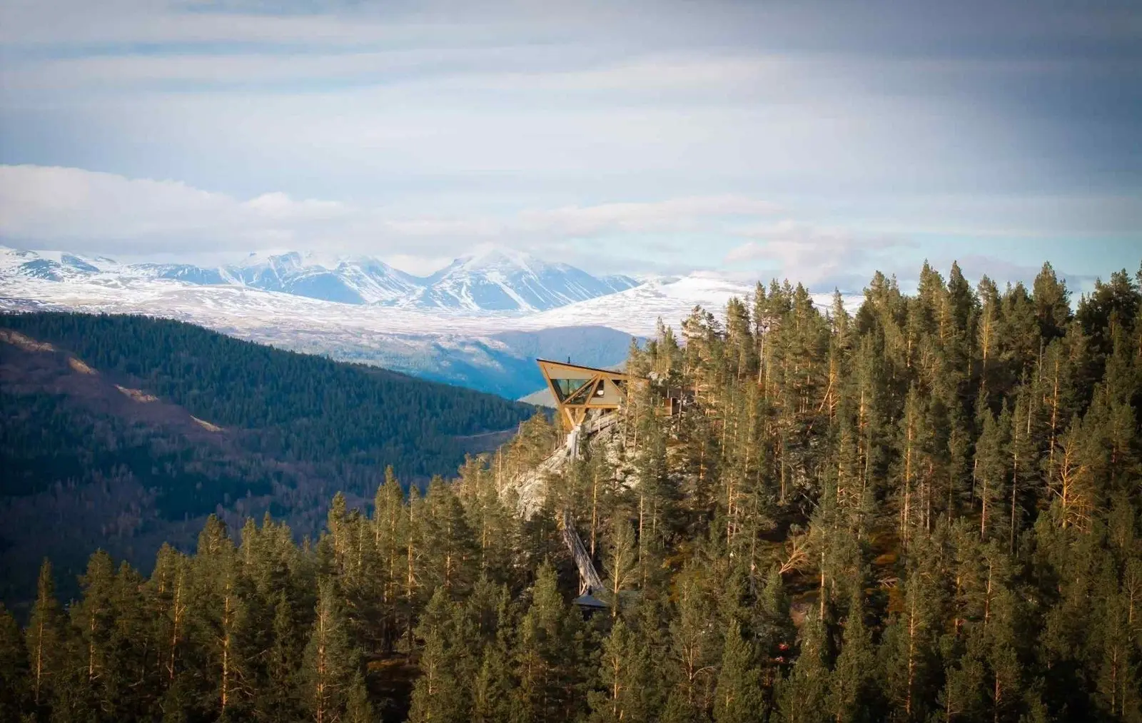 campspace_types.deserted i Otta – Eagle Nest Eco Lodge