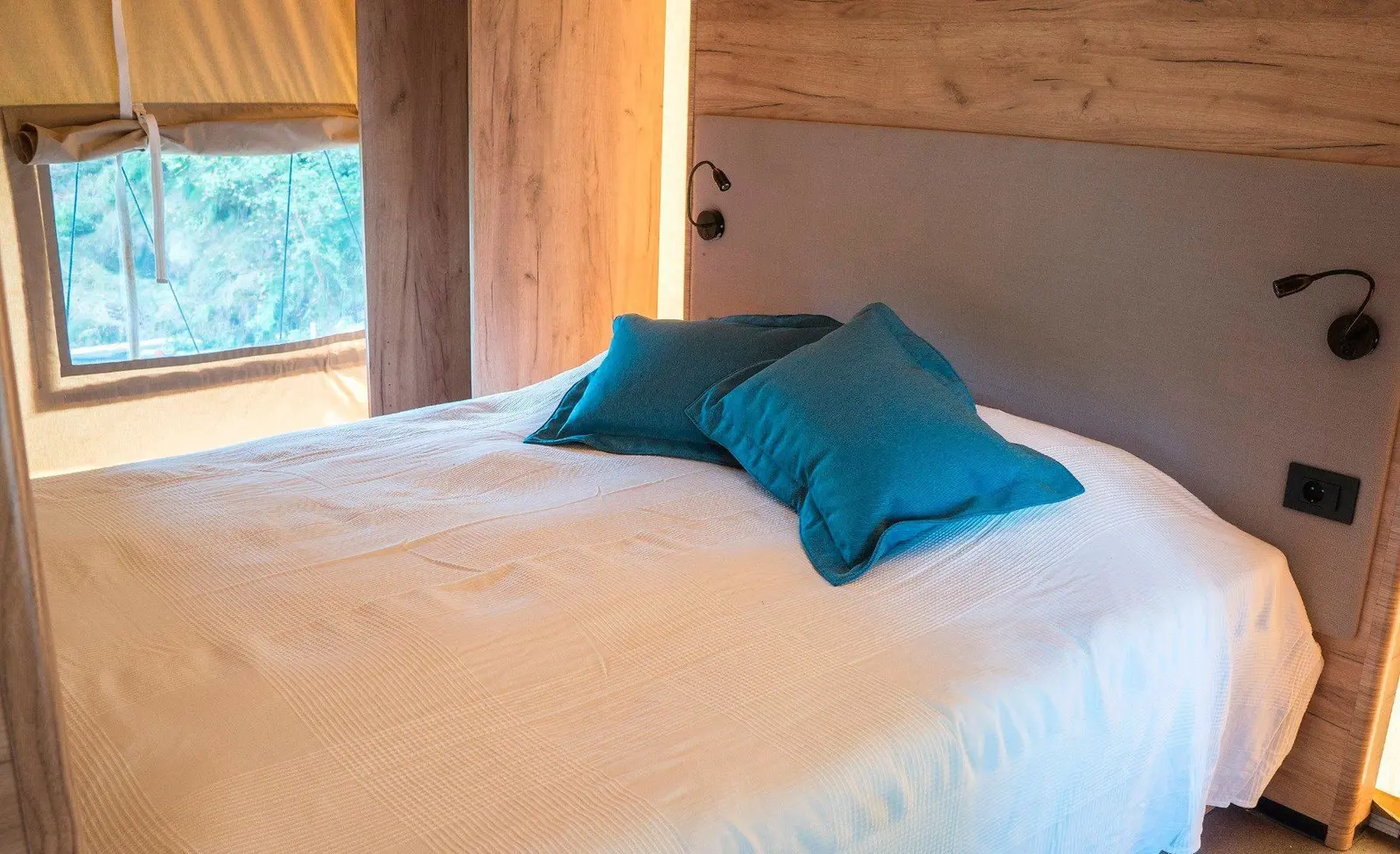 Cabane i Ljungskile – Glamping tent on granite cliff – photo 13