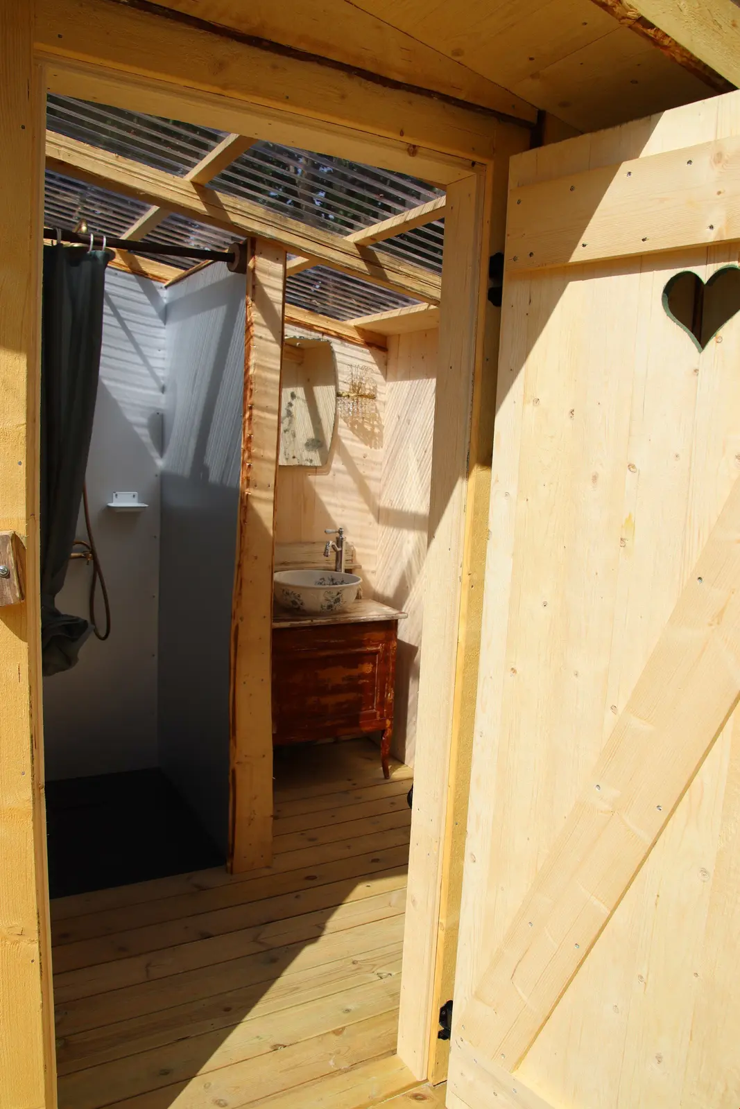 Cabane i Ljungskile – Harry Mac Fie trapper Camp – photo 14