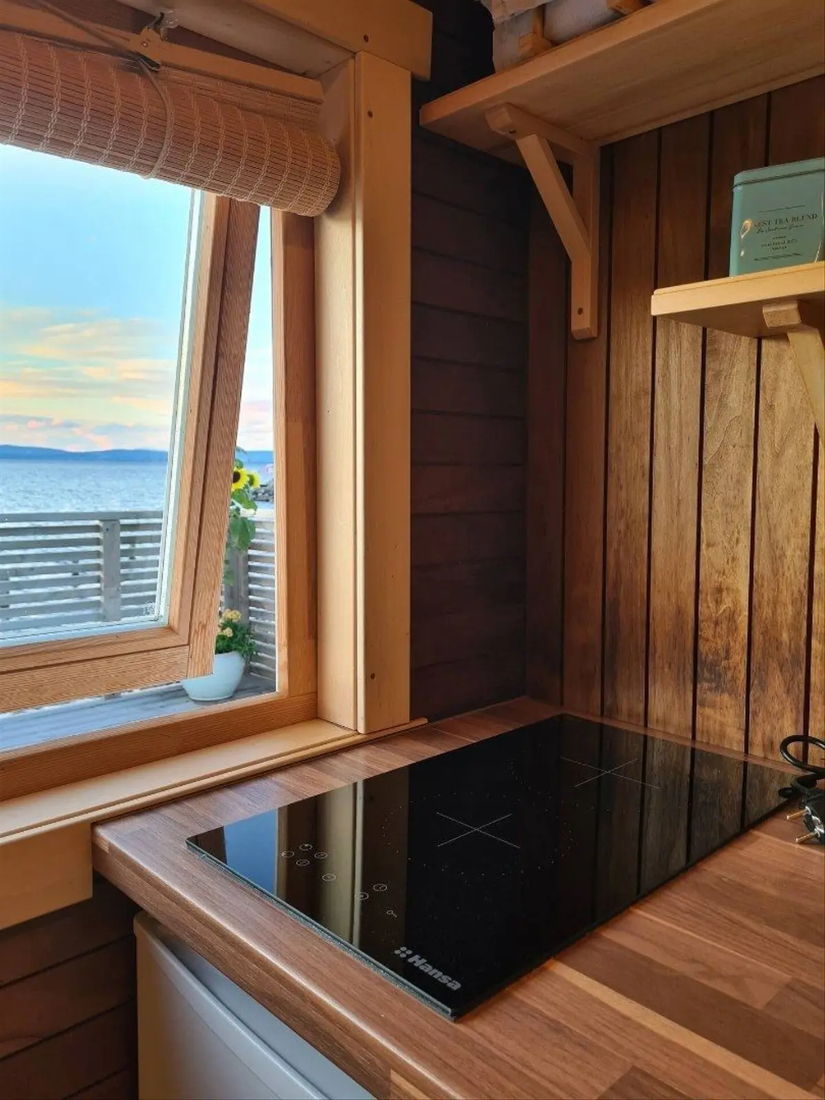 Glamping i SKREIA – Panoramic Cabin #2