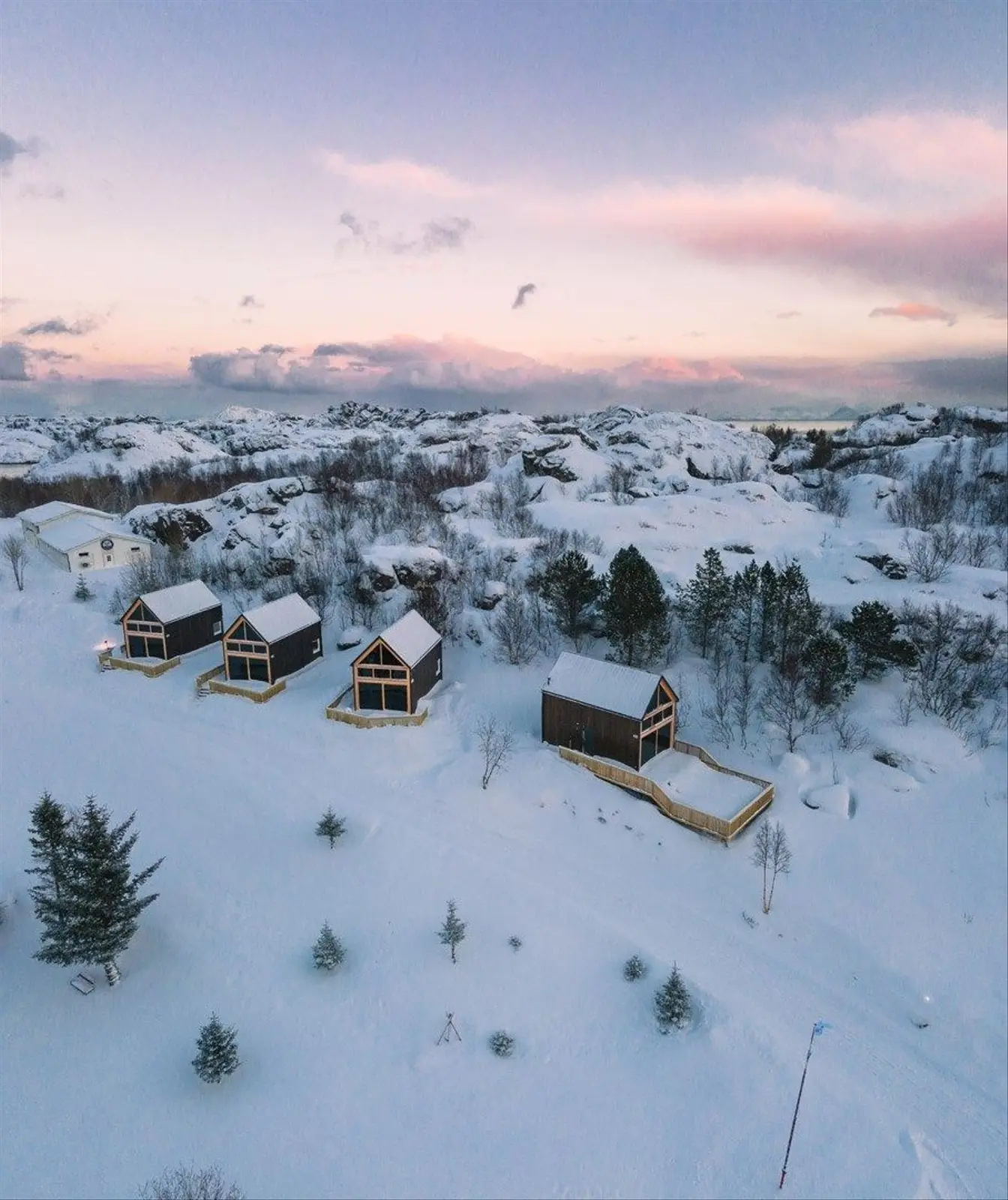Cabin i Kabelvåg – Top Row – photo 16