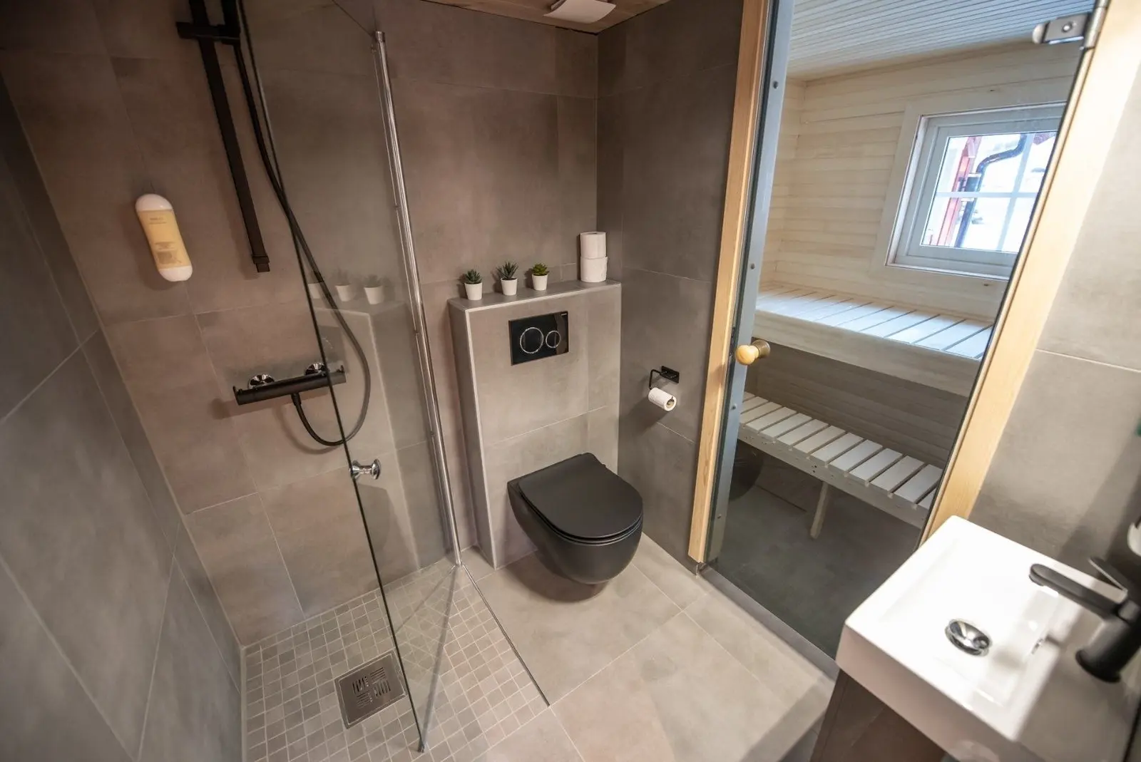 Hütte i Samuelsberg – Sea-suite with sauna and glass floor. – photo 8