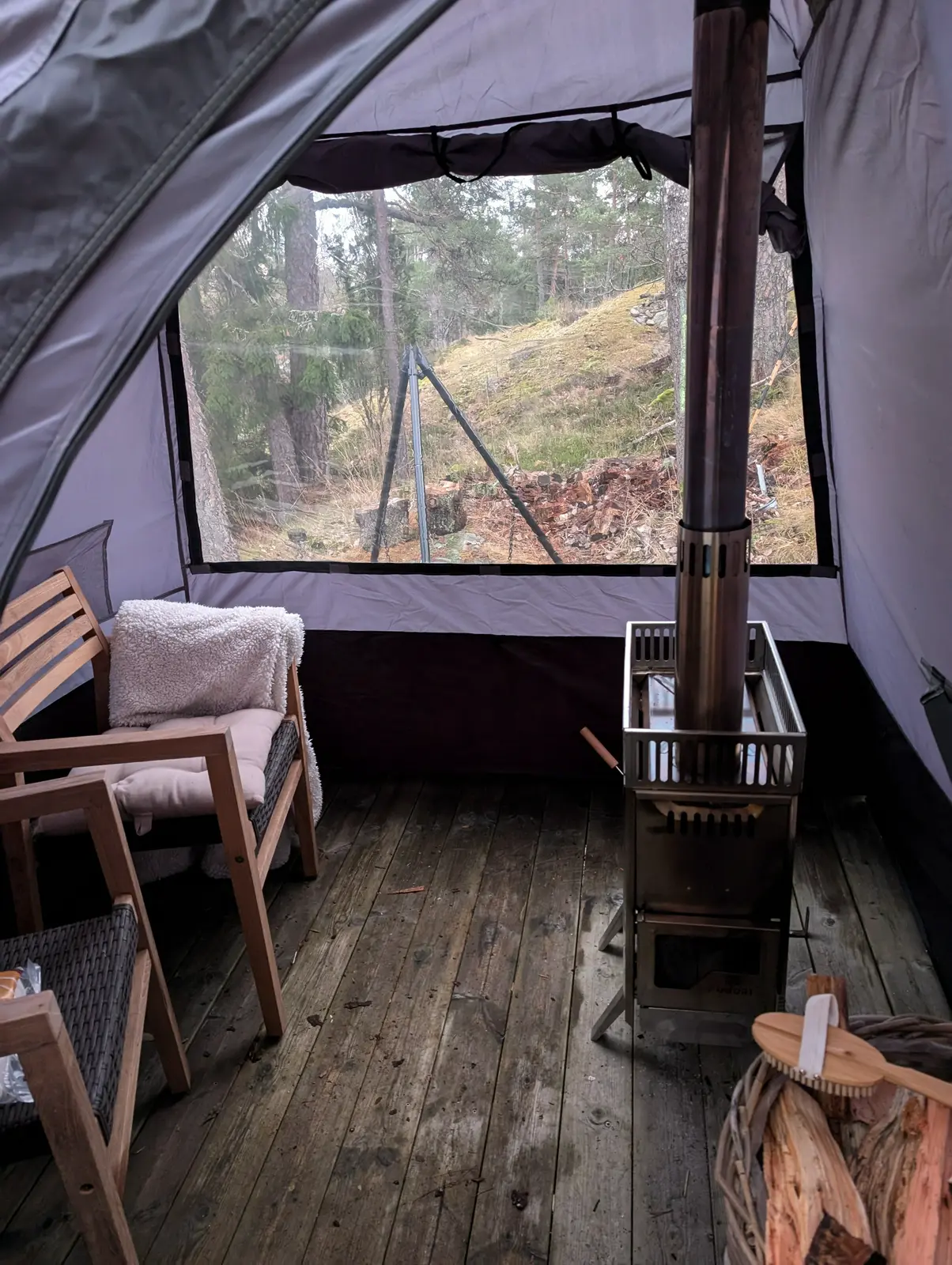 Oasis Cottage Retreat, sauna, outdoor shower,20 min from Sthlm. Near lake and ocean 