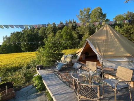 Vista Vibes Glamping