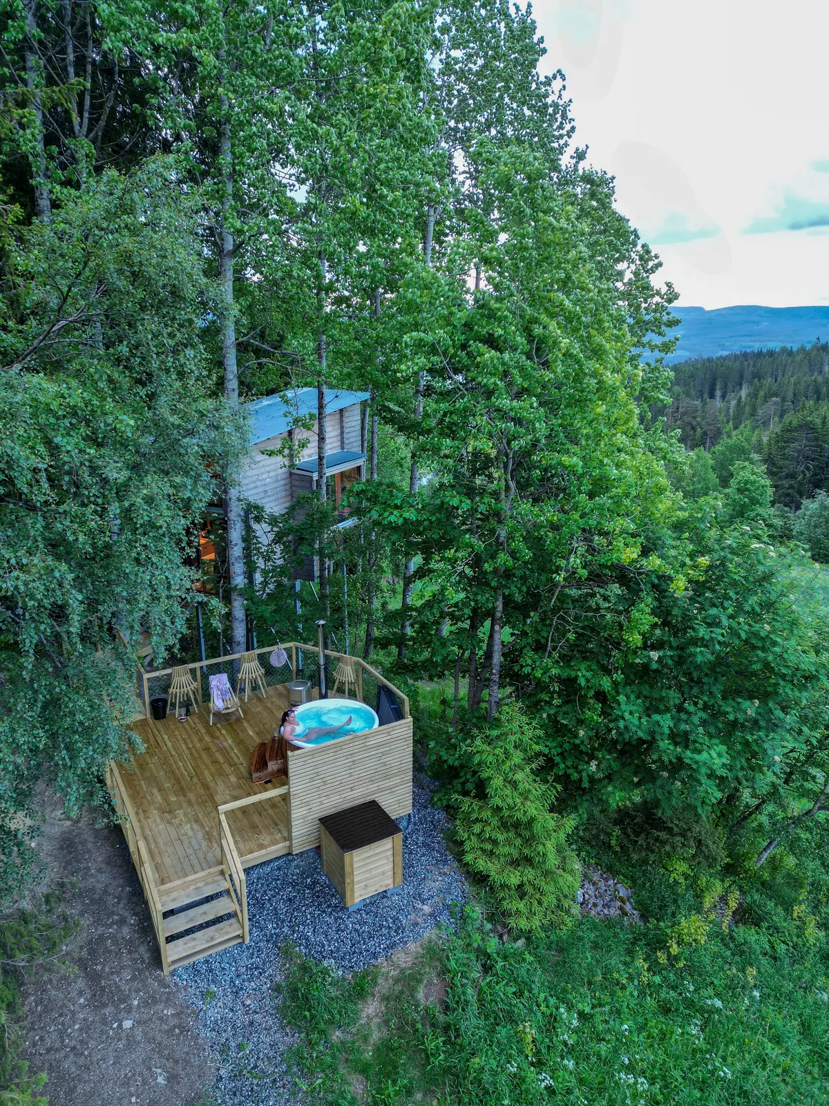LAUV Treetop cabins and experiences