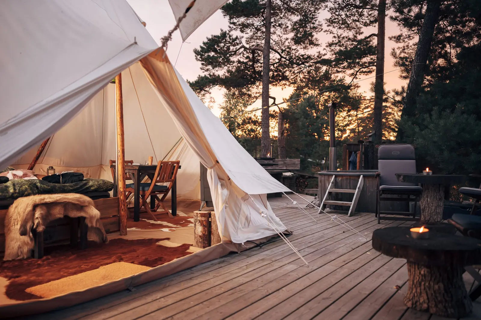 Vristulvens Äventyrscenter – Glamping i naturreservat