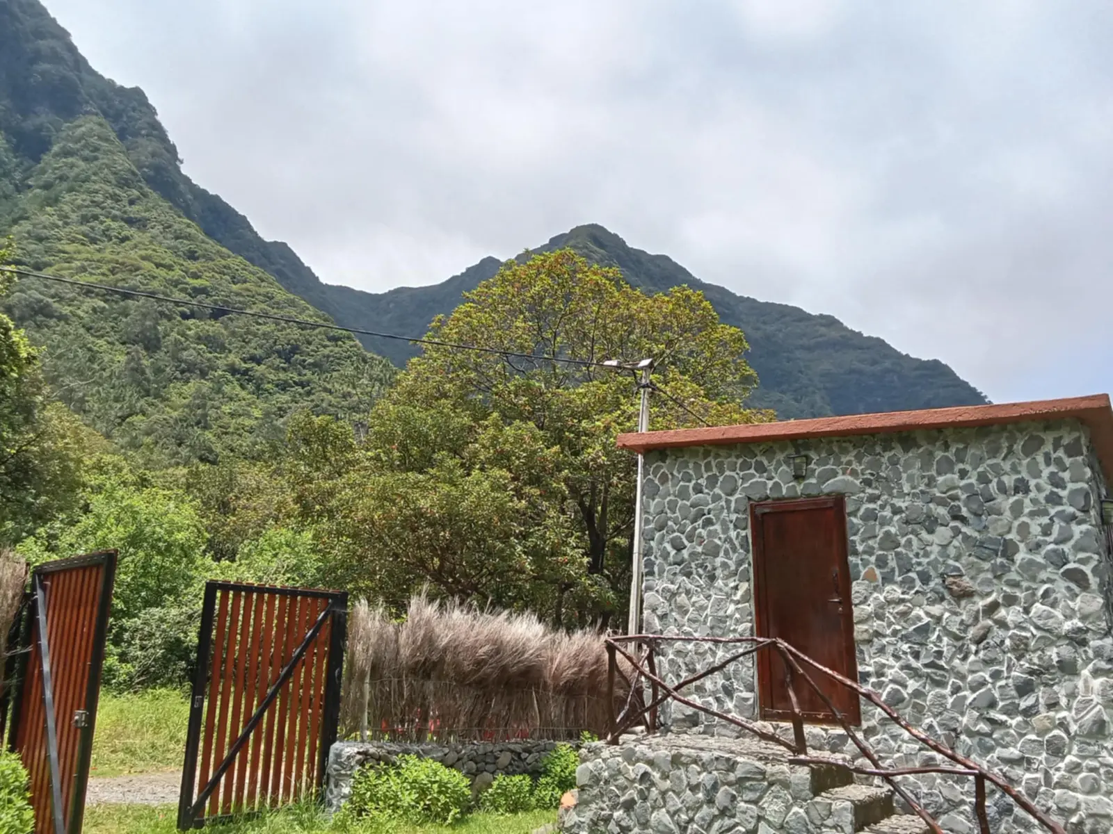 Glamping i Seixal – Peaceful Mountain Tiny House in Madeira