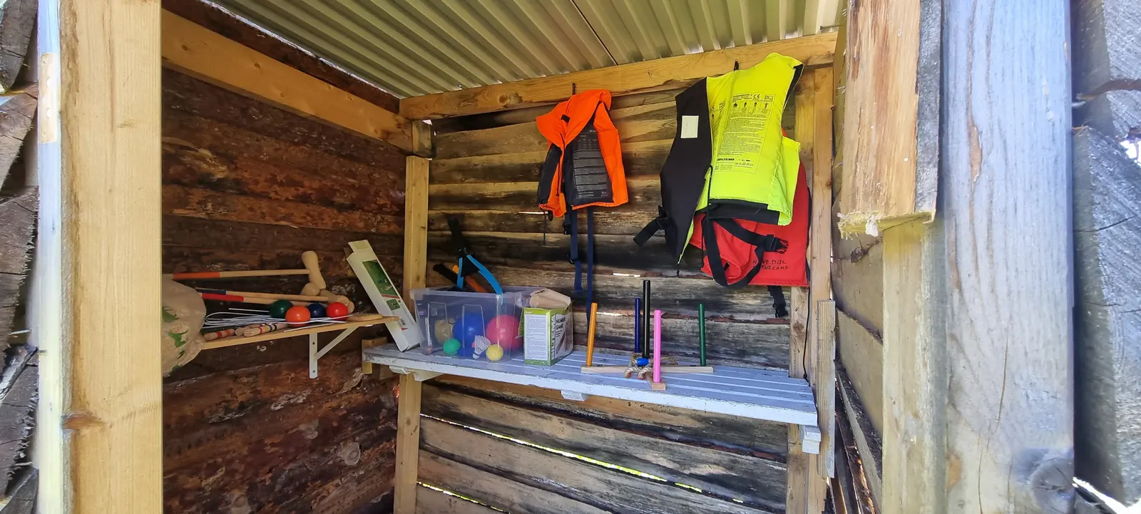 Cabane i Åseral – Hjortebu med vedovn. Naturskjønne omgivelse. Sauna, badestamp, robåt – photo 40