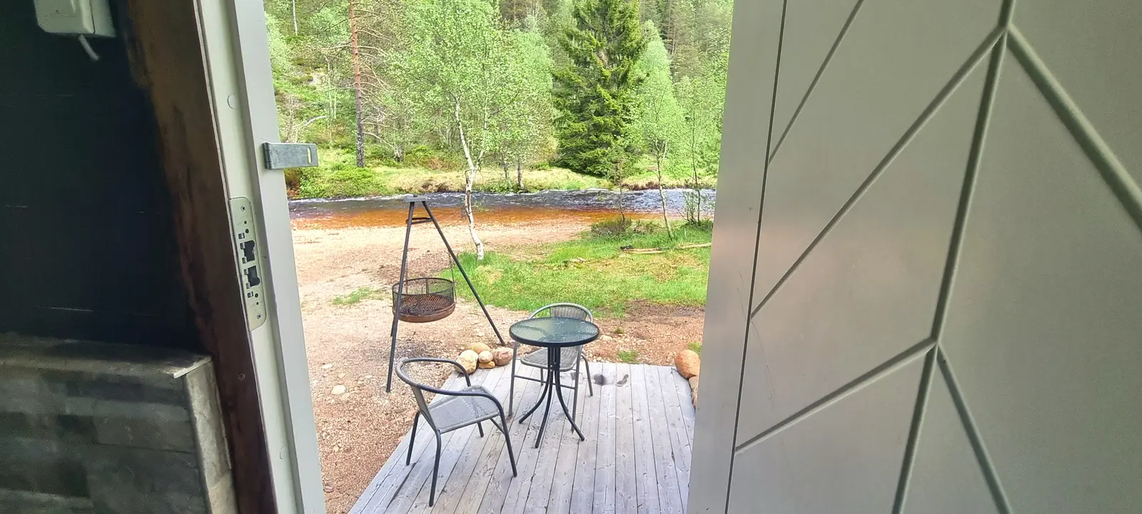 Cabane i Åseral – Hjortebu med vedovn. Naturskjønne omgivelse. Sauna, badestamp, robåt – photo 44