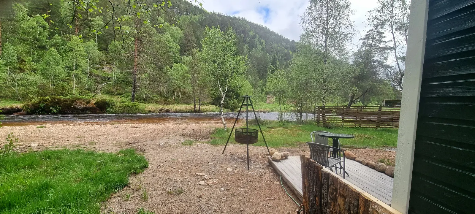 Cabane i Åseral – Hjortebu med vedovn. Naturskjønne omgivelse. Sauna, badestamp, robåt – photo 45