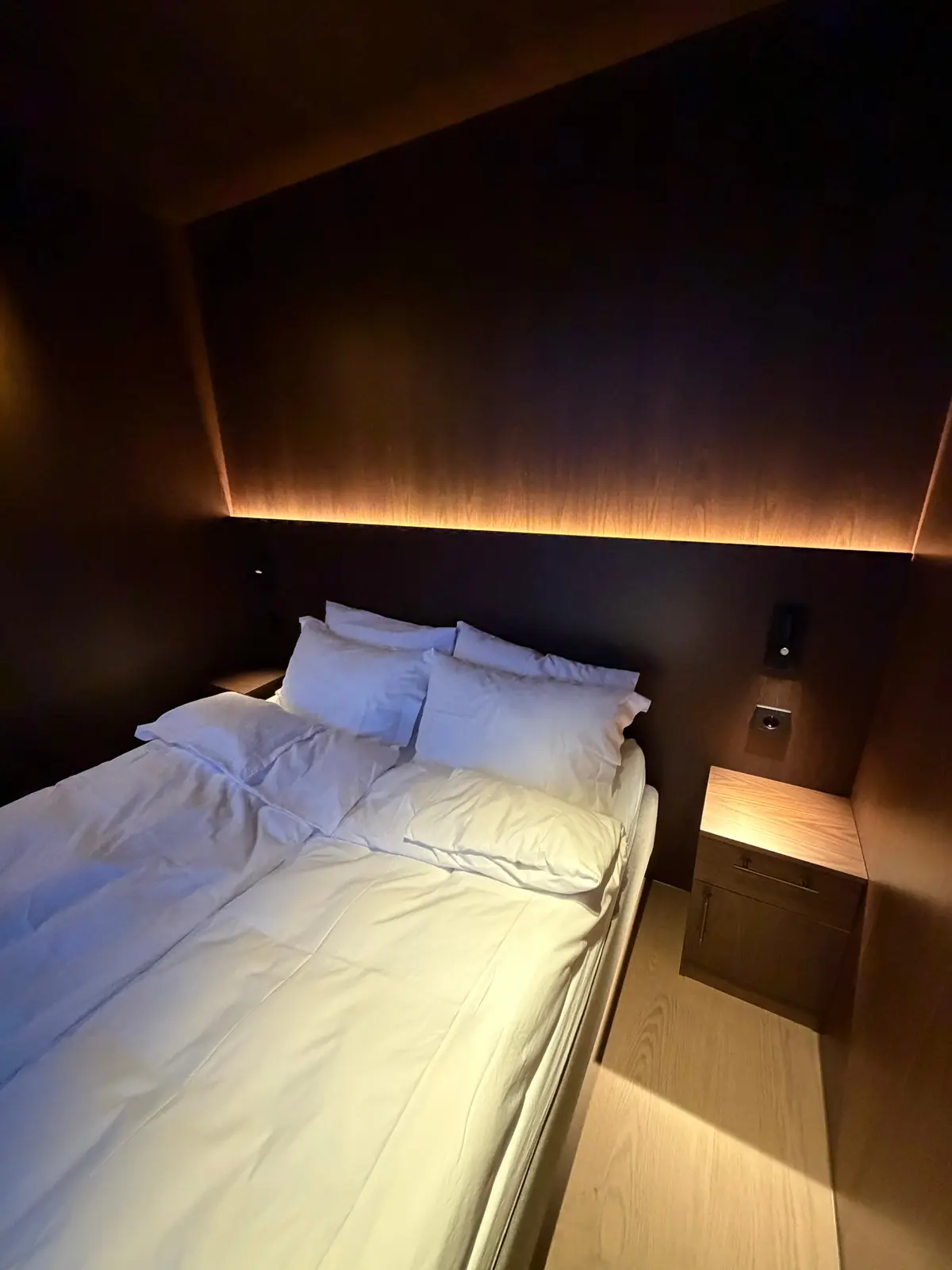 Cabin i Hundeidvik – Hundeidvik Fjord Retreat - Fjord Suite with Sauna – photo 12
