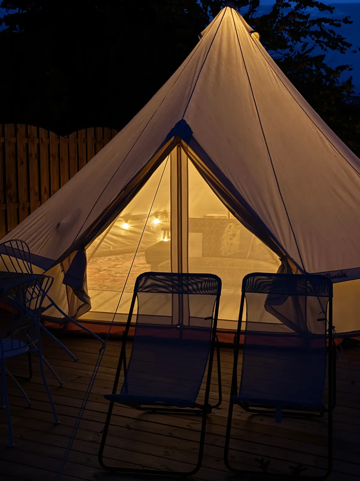 Bungalow i Löderup – Glampingtält i gårdsträdgård - hemlagad frukost, Österlen – photo 6