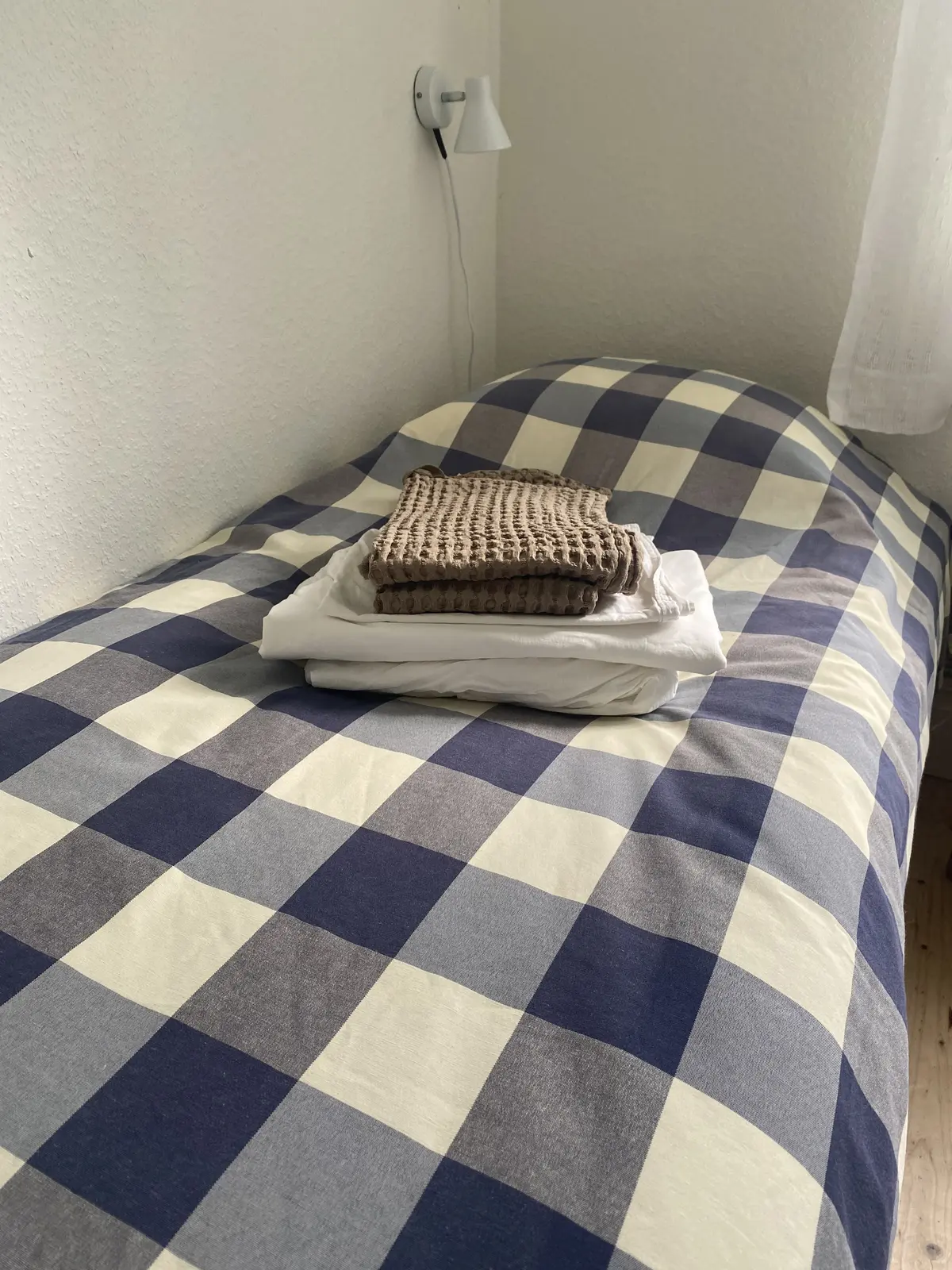 Cabane i Urshult – Grönalund - mysig stuga nära sjön Mien. Sovplats til 8 pers, skön trädgård och vedspis. – photo 26