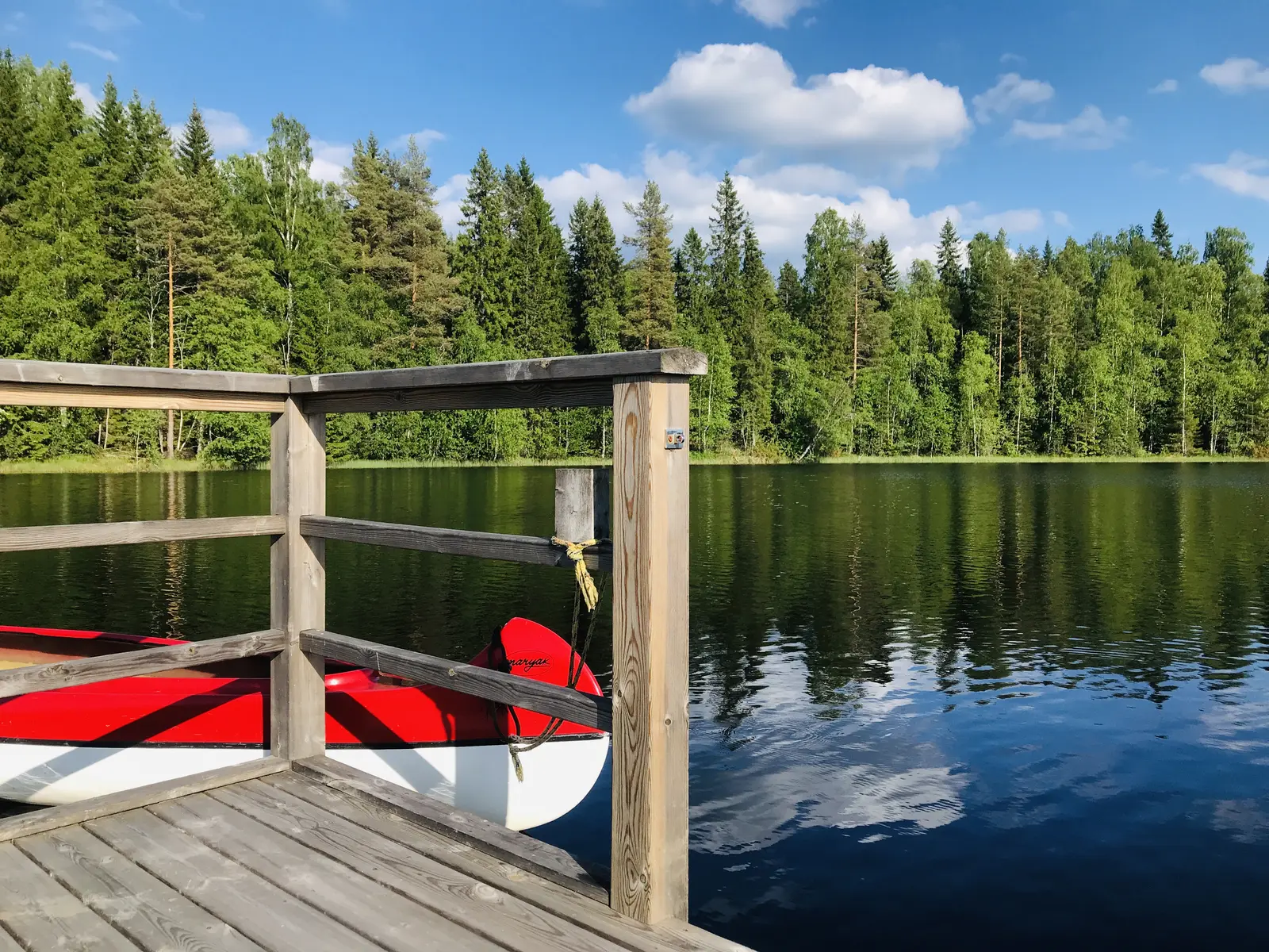 Cabina i Bjuråker – FRISBO LODGE - Romantic Glamping in a dome tent - Lake view – photo 10