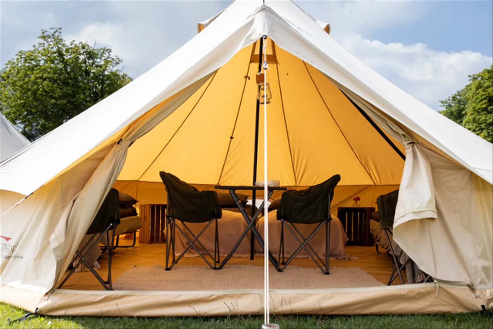 Glamping i Egtved – Tipi Camp