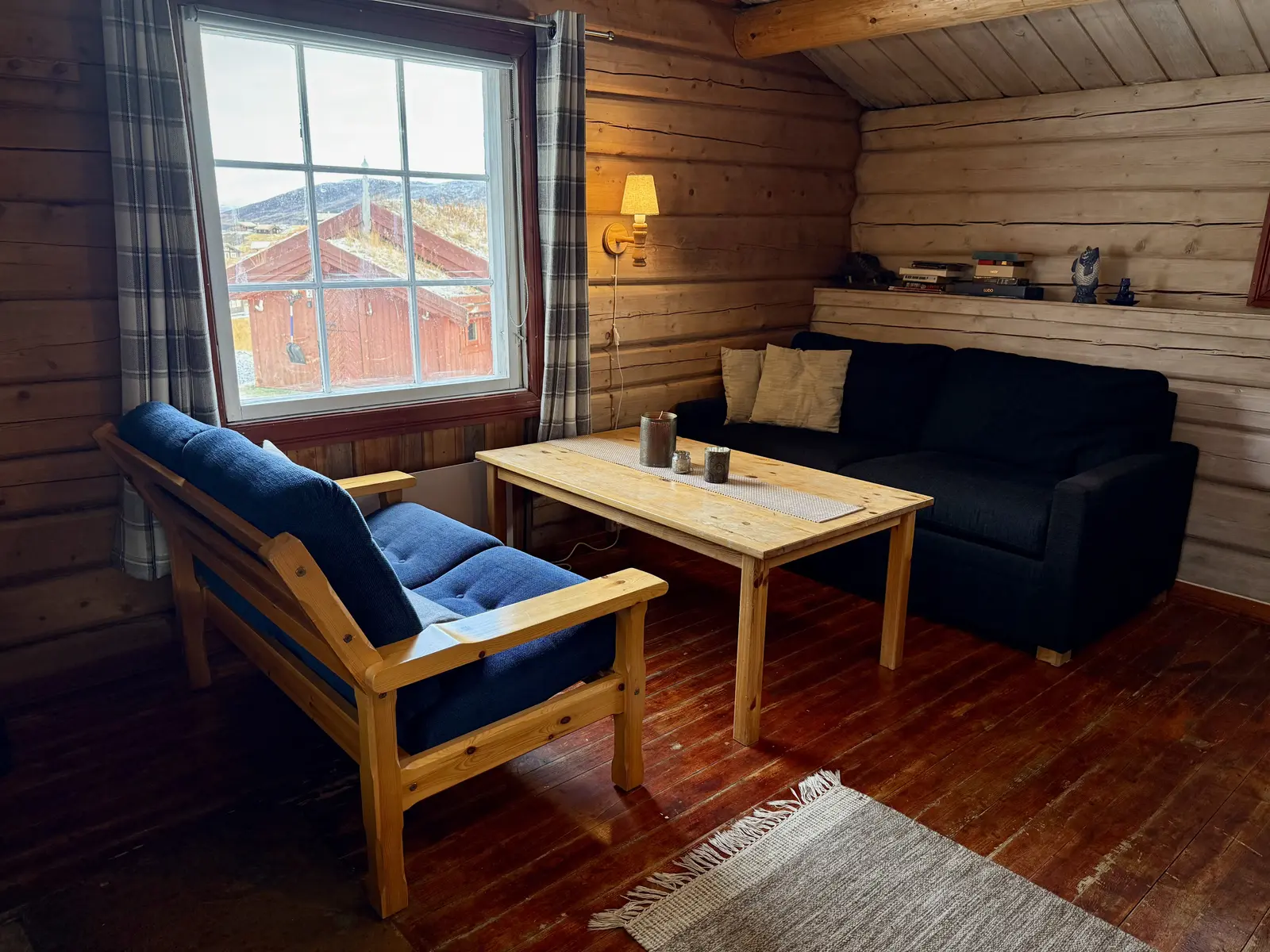 Cabina i Vang – Stølsbui at Tyinstølen | Fireplace and mountain views – photo 13