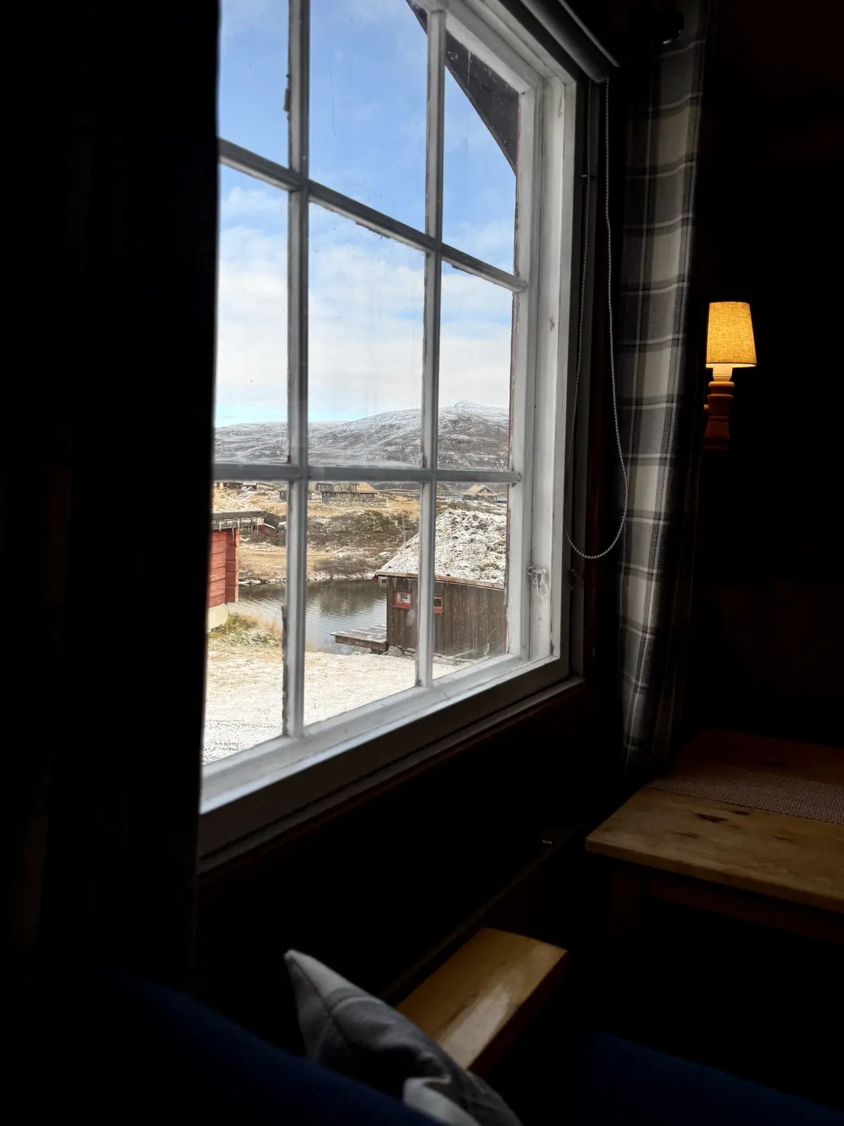 Cabina i Vang – Stølsbui at Tyinstølen | Fireplace and mountain views – photo 18