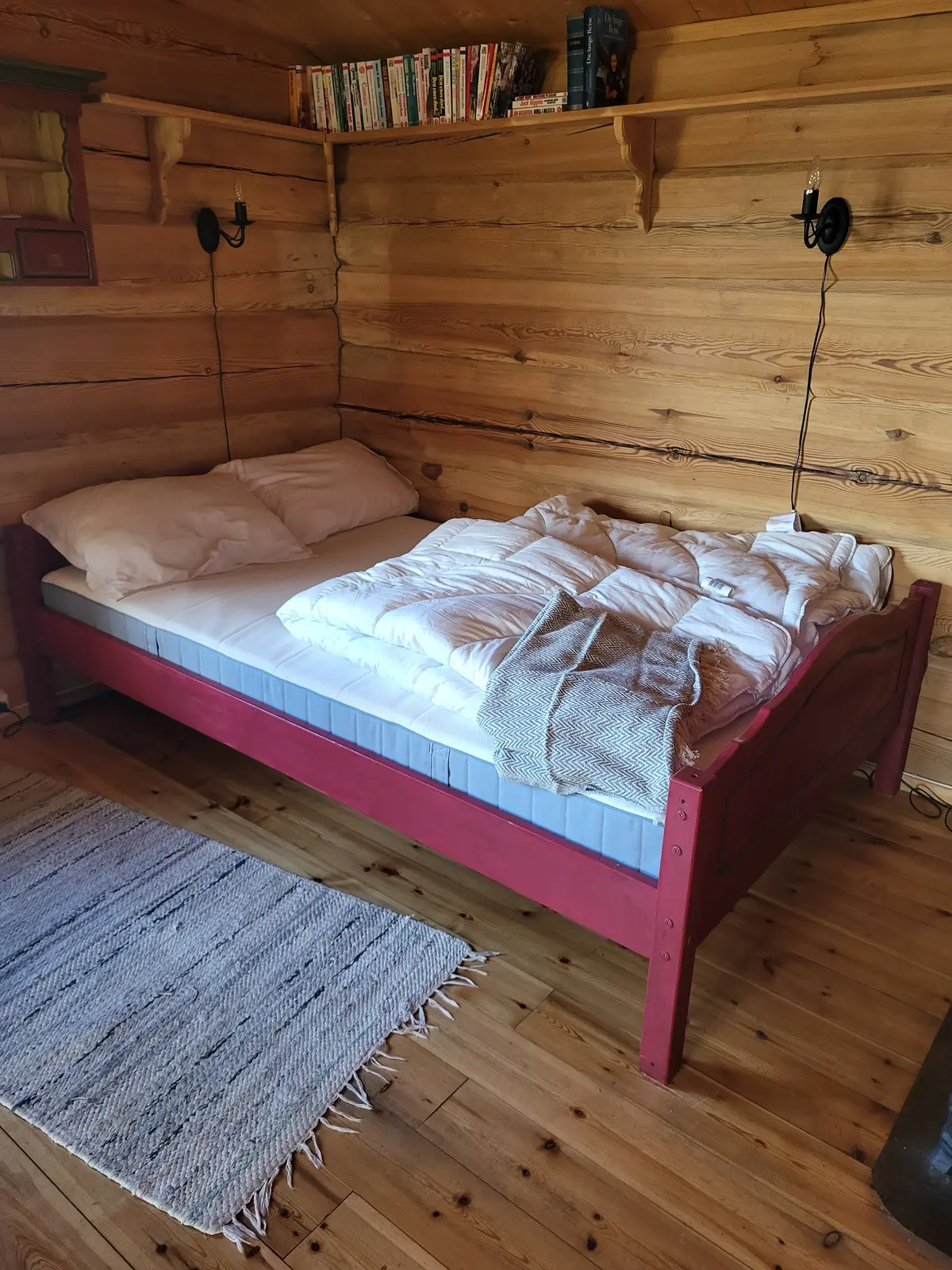 Stuga i Vang – Tømmerbui – Traditional Log Cabin with Lake Views – photo 7