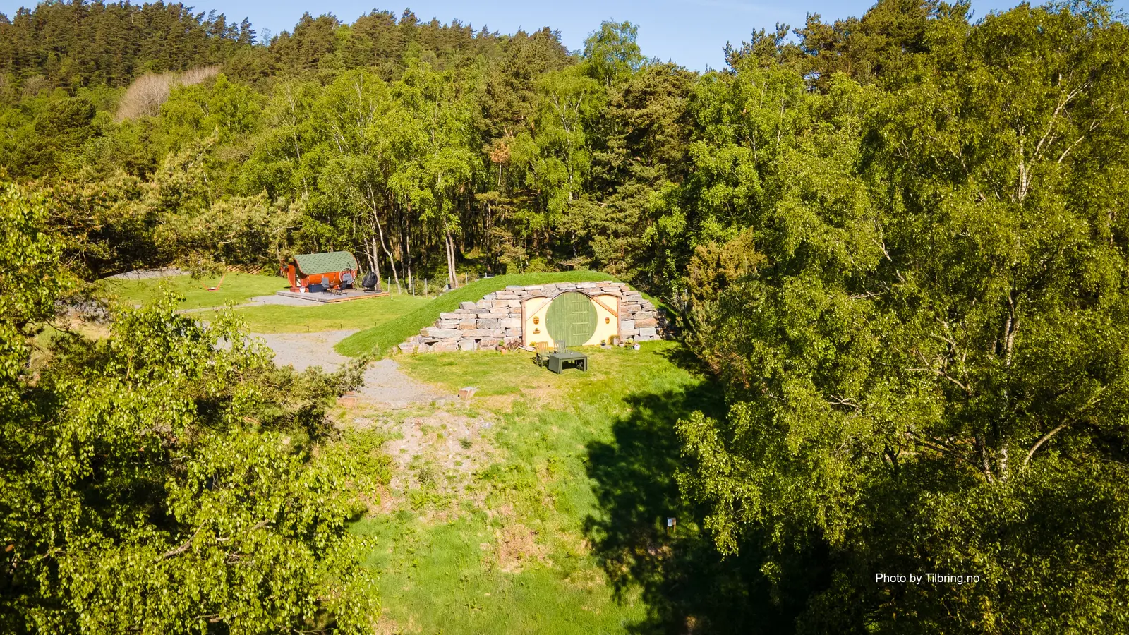 campspace_types.ecological i Hjelmeland – Hobbit hole