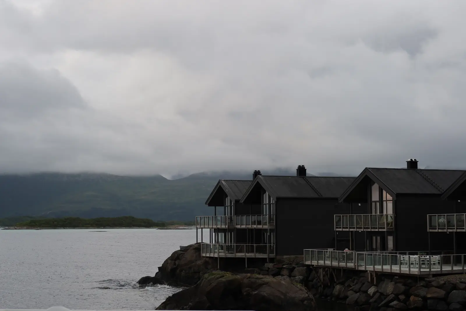 Hütte i Skaland – Toppleilighet på Senja med utsikt over havet – photo 39