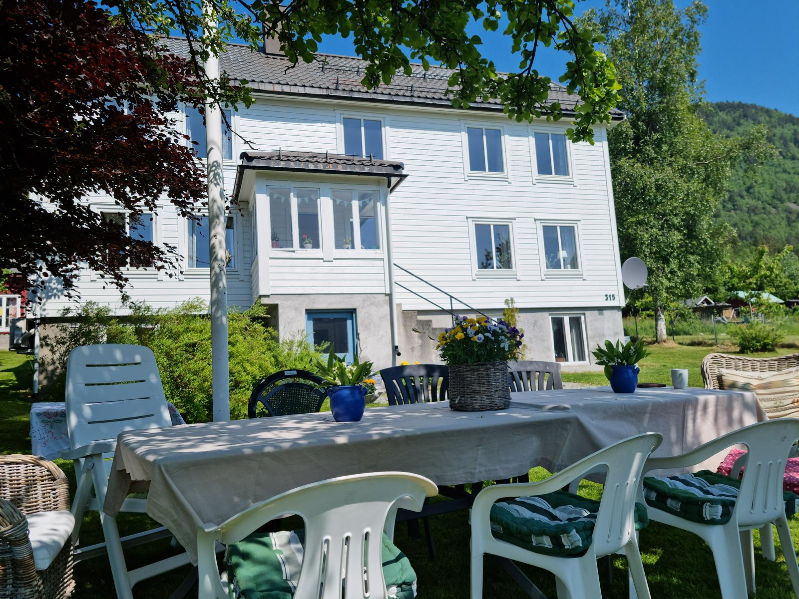 Kavli Gjestehus. Isfjorde