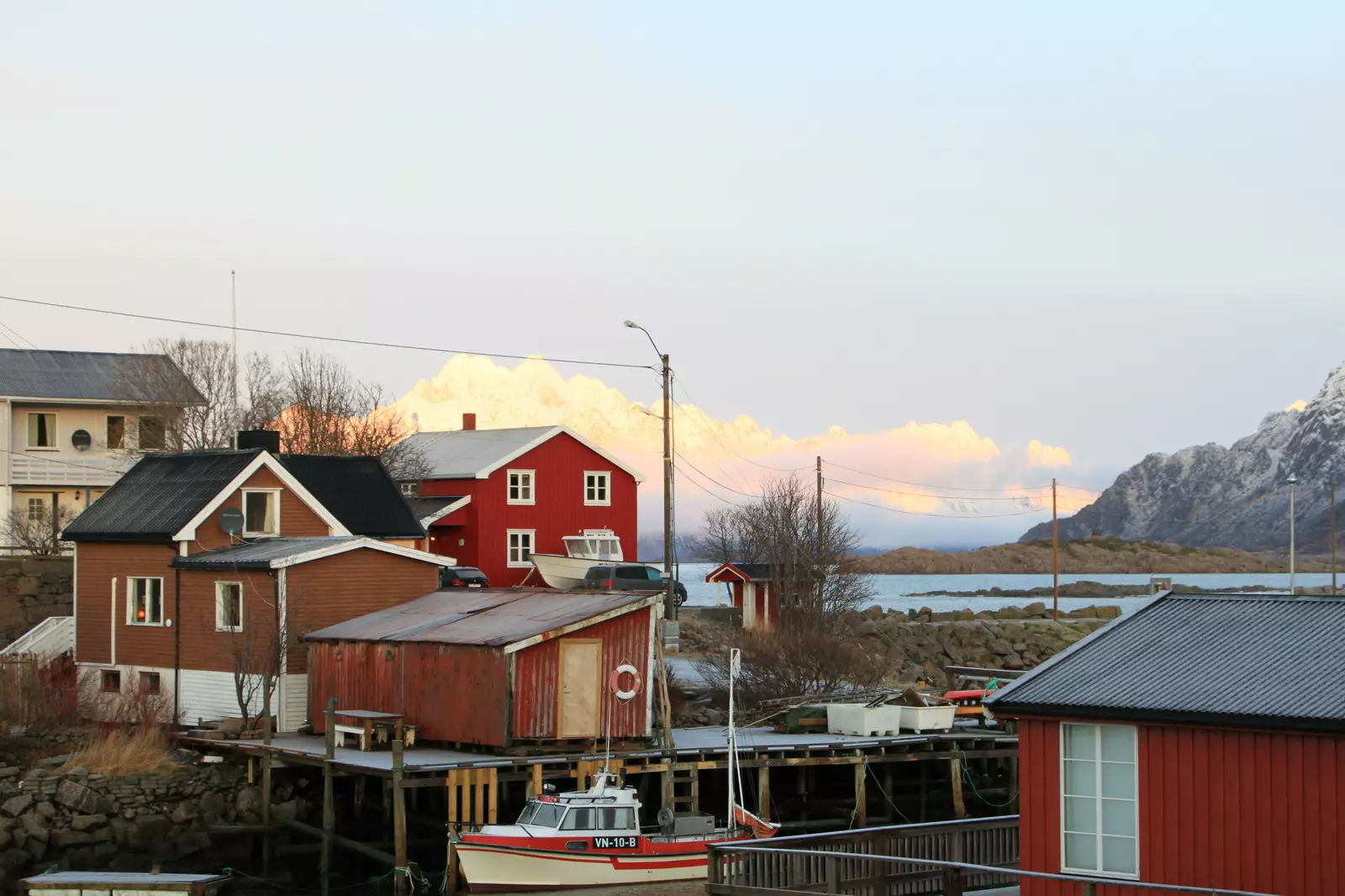 Koselig base for natur- og kulturopplevelser i Skrova 