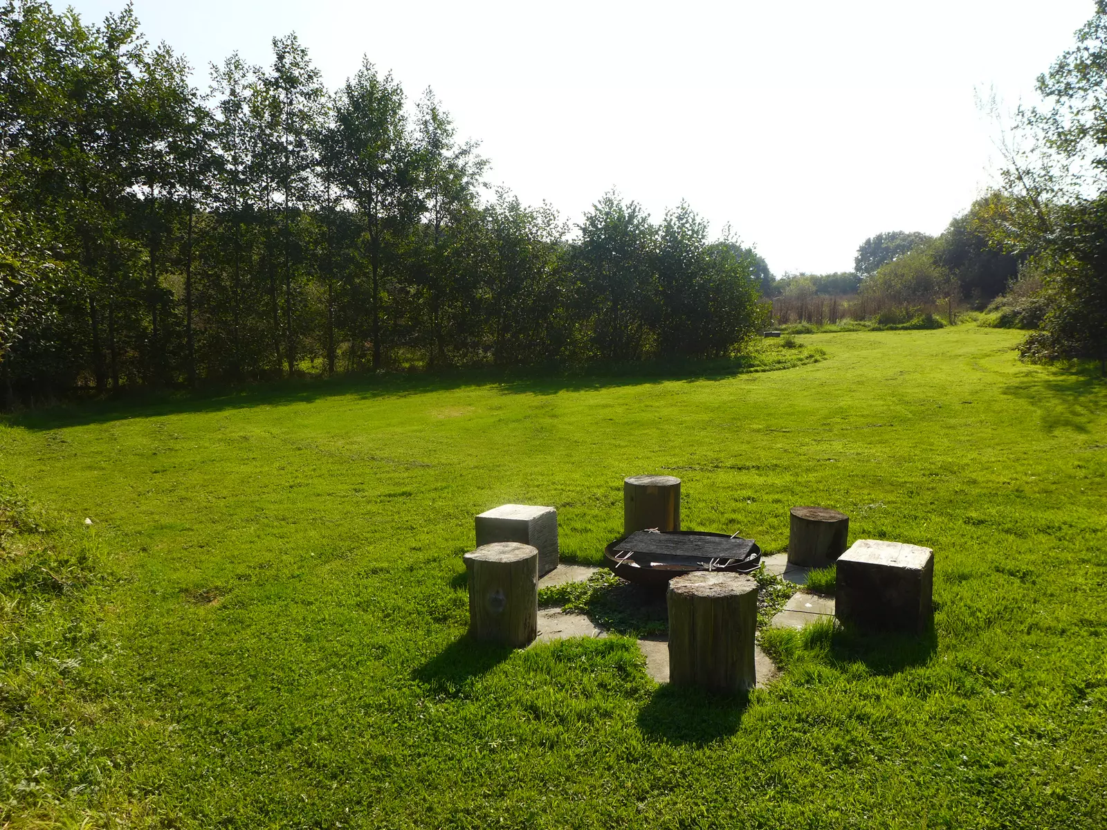 Speckled wood - exclusive camping field with kitchen