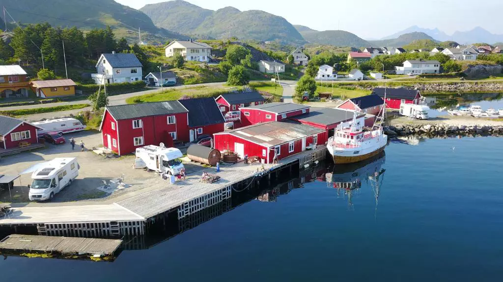 Sjøstrand Rorbuer V/ Børge Iversen