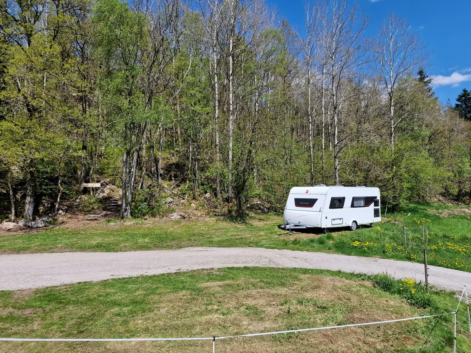 Mini camping på økologisk gård med dyr.