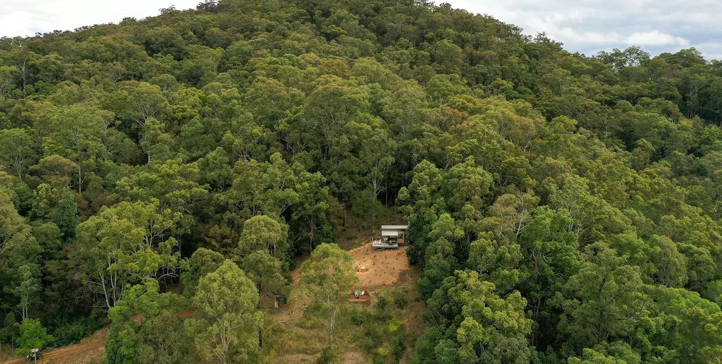 Hamar House - Tiny House Retreat w/ Hot Tub