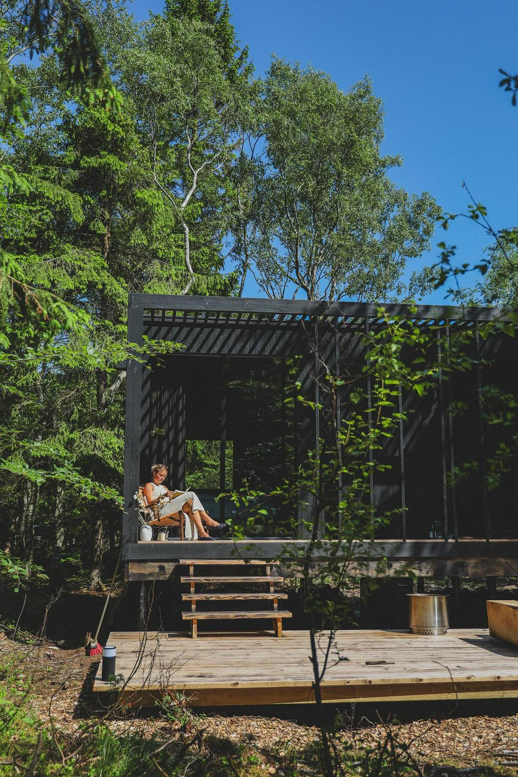 Luxurious tiny house nest