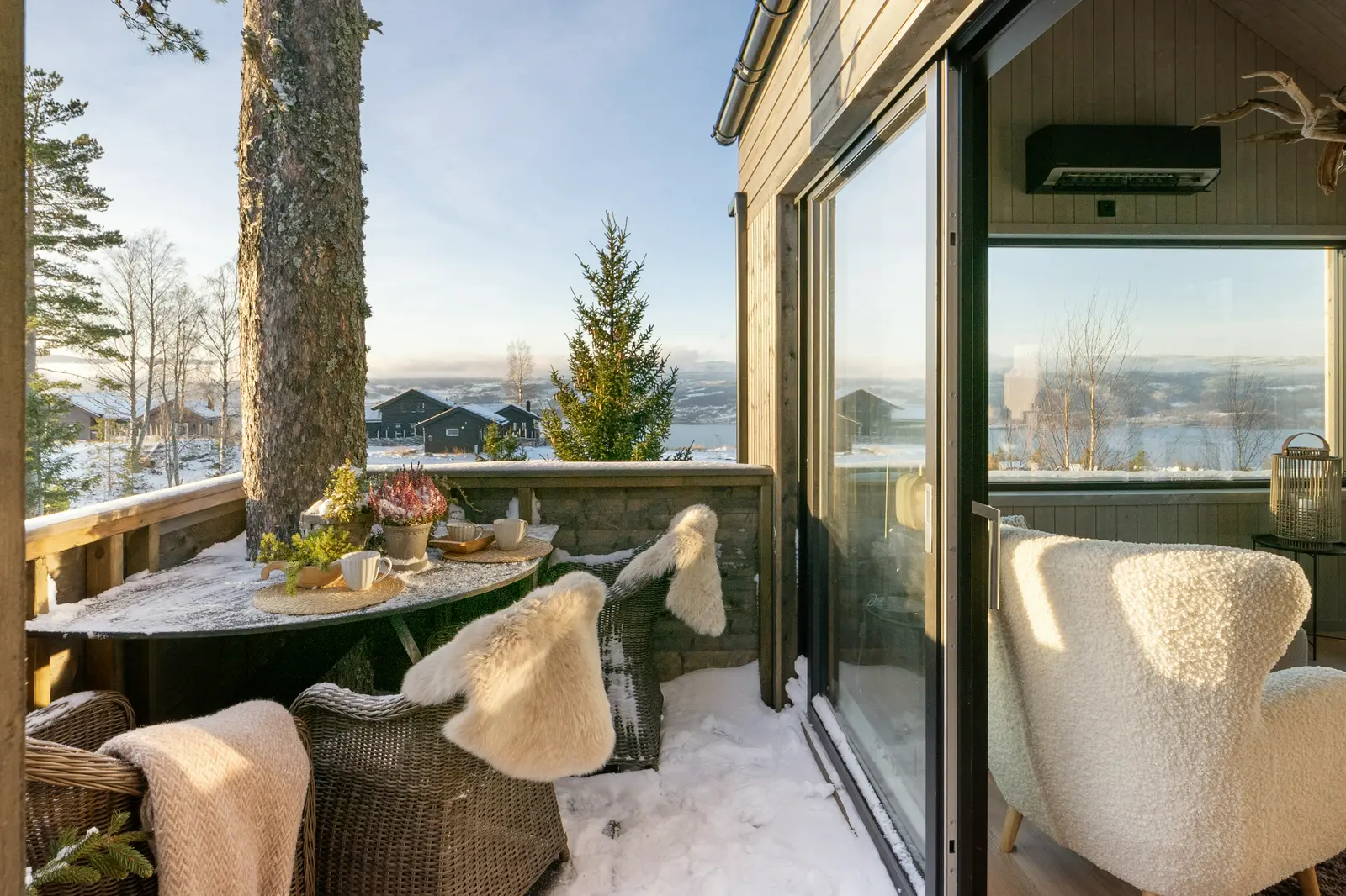 Fugleredet 4 - 30 min fra OSL - Utsikt - Fullt bad - Kjøkken - Elbillader