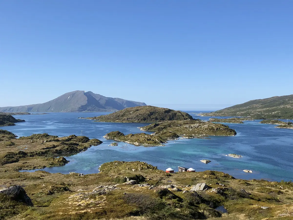 Glamping ytterst i havgapet - Private turpakker for inntil 4 personer