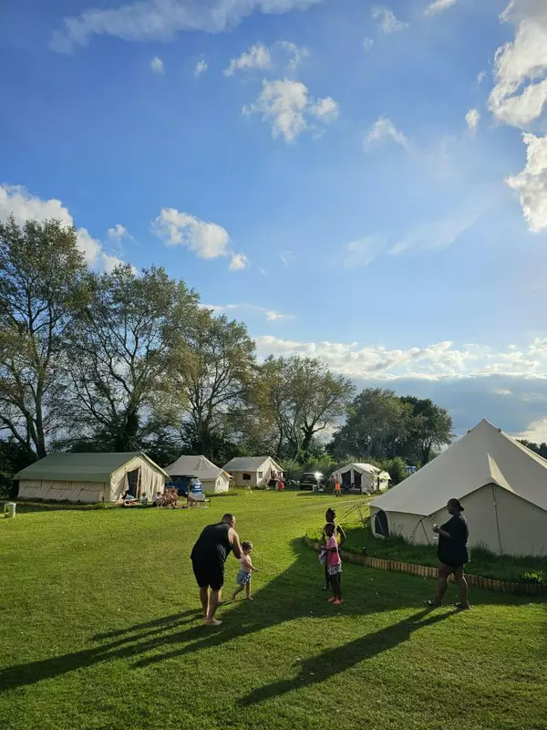 Bell Tent Village Parks