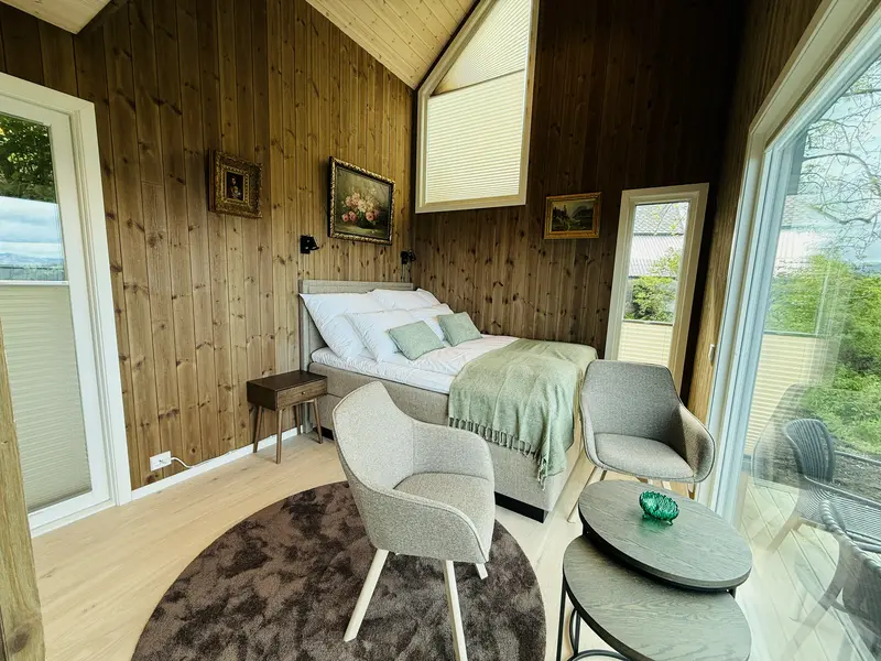 Mikrohus med panoramautsikt på Kråen Gard