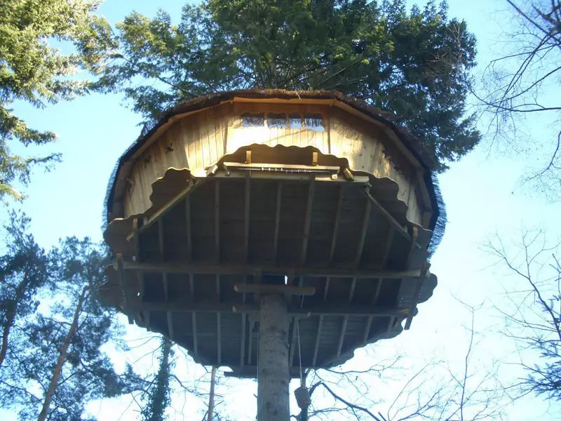 Les Cabanes de Labrousse - Cabanes perchées dans les arbres en Ardèche 
