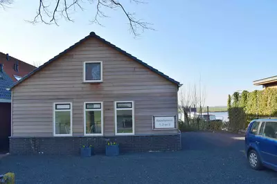 Daar aan de waterkant appartement 