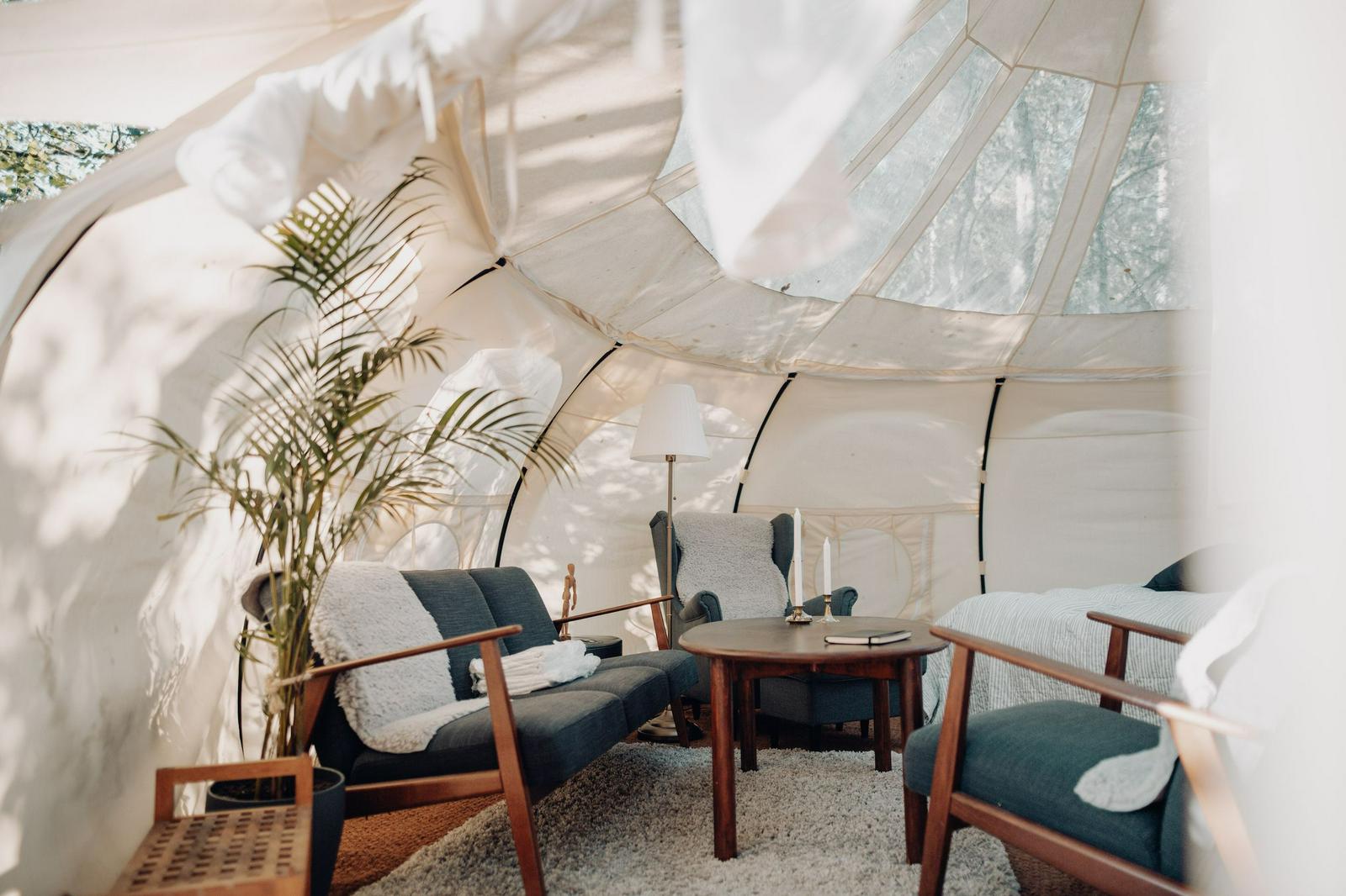 Glamping Egtved, Udgård